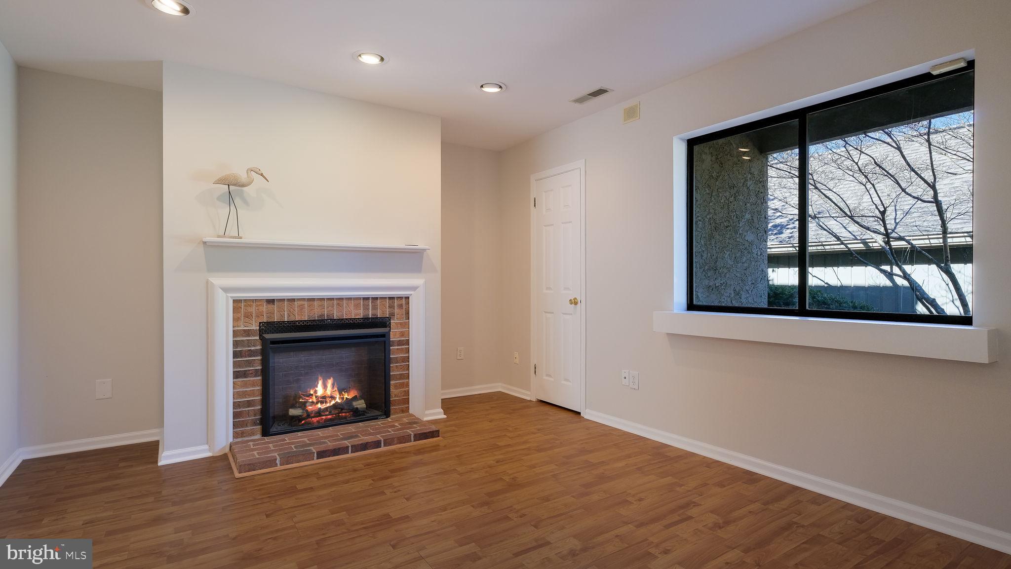 YARDLEY CORNERS - Residential