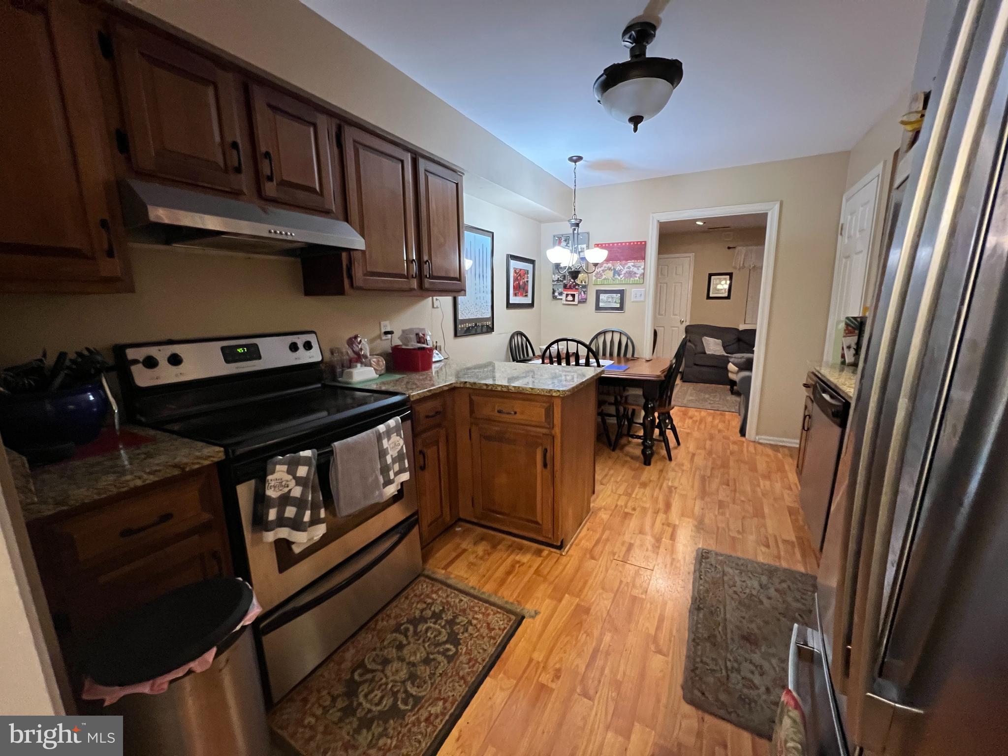 YARDLEY CORNERS - Residential