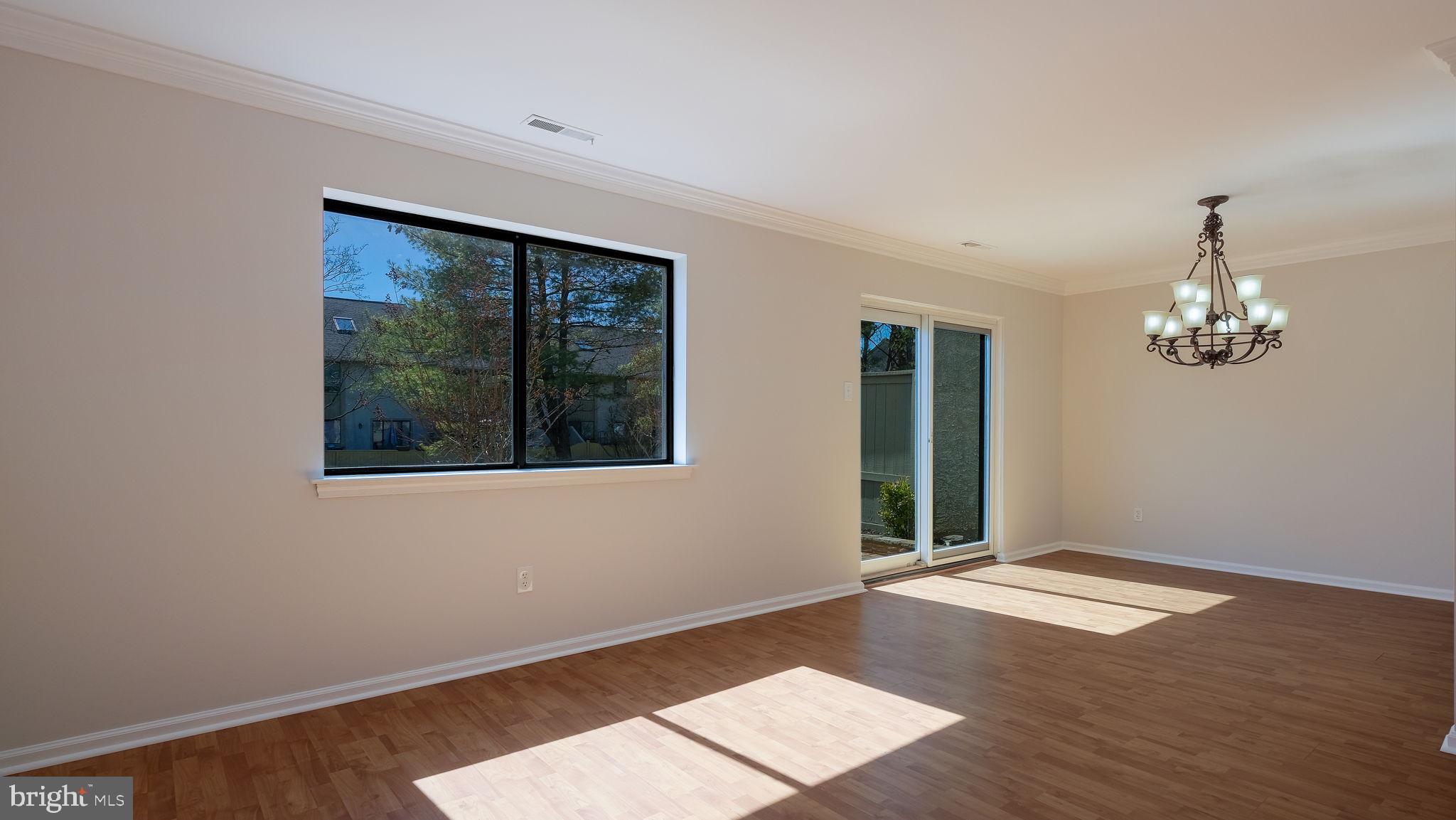 YARDLEY CORNERS - Residential