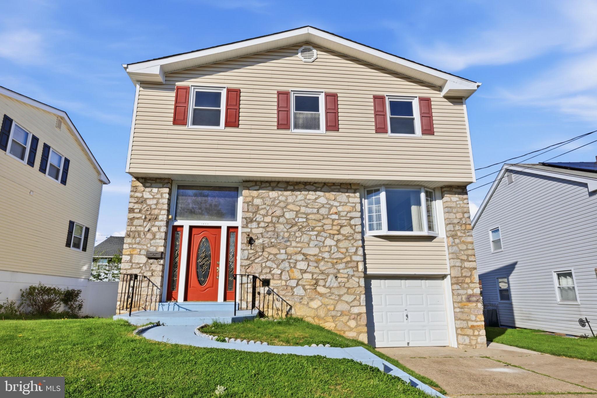 SOMERTON - Residential