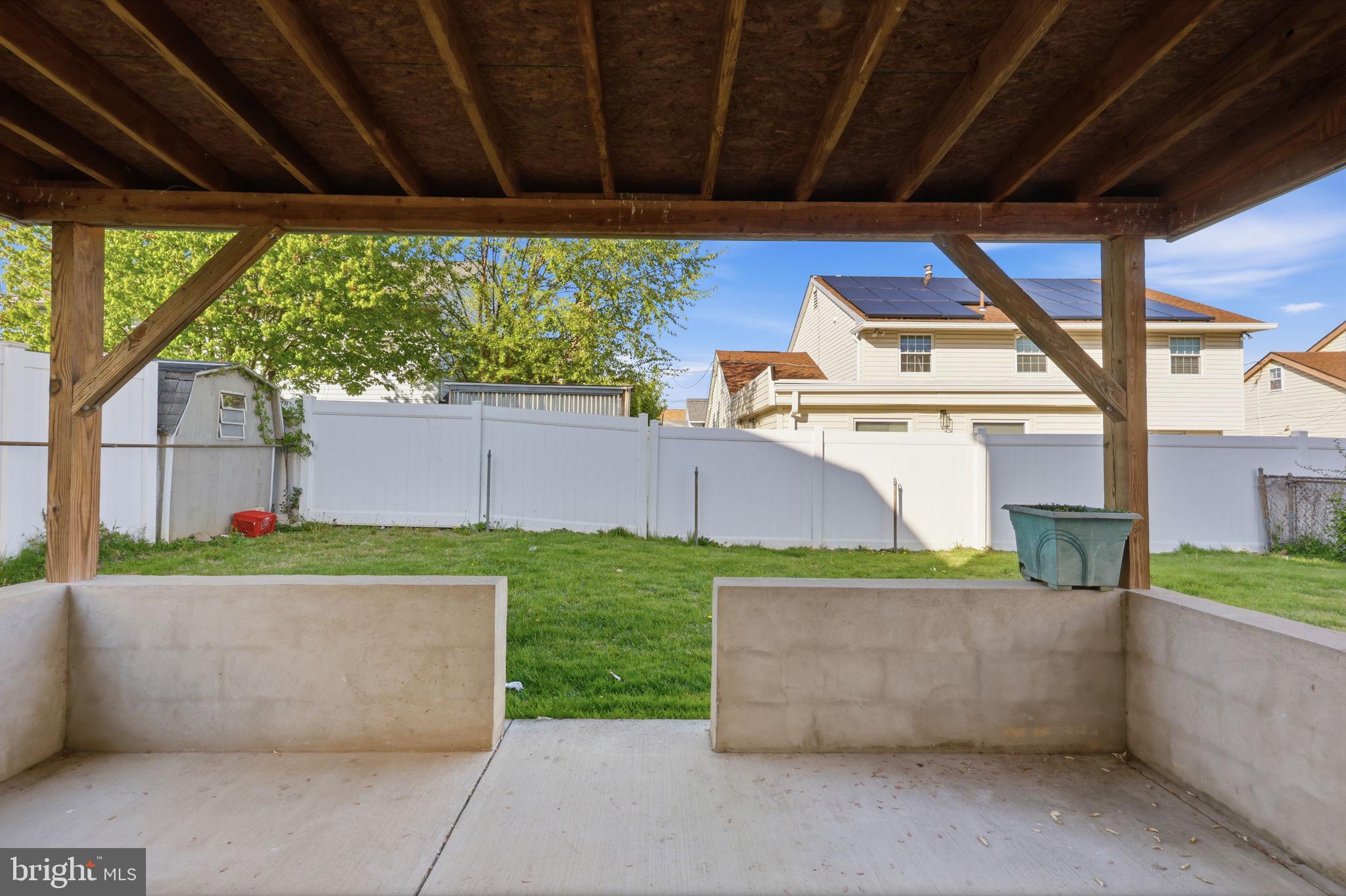 SOMERTON - Residential