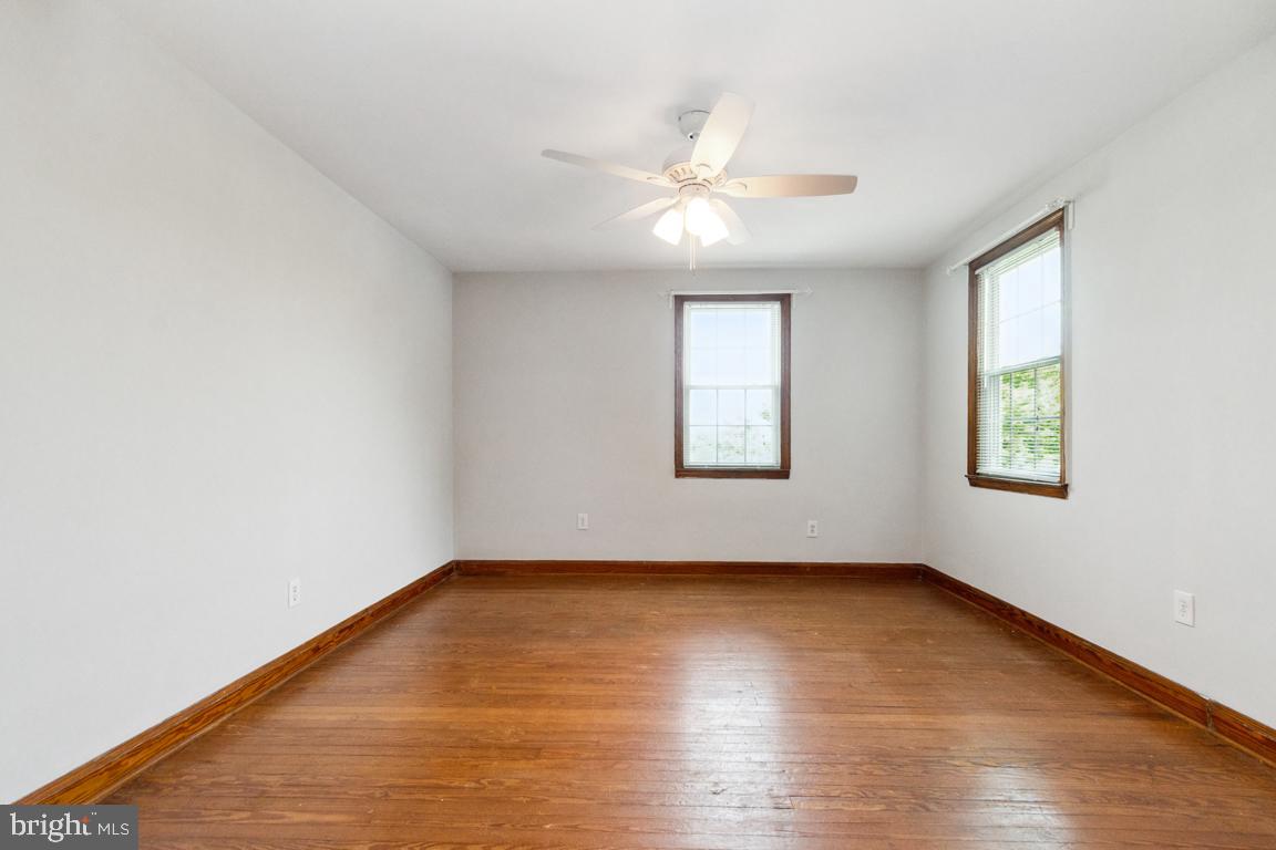 PARKVILLE - Residential Income