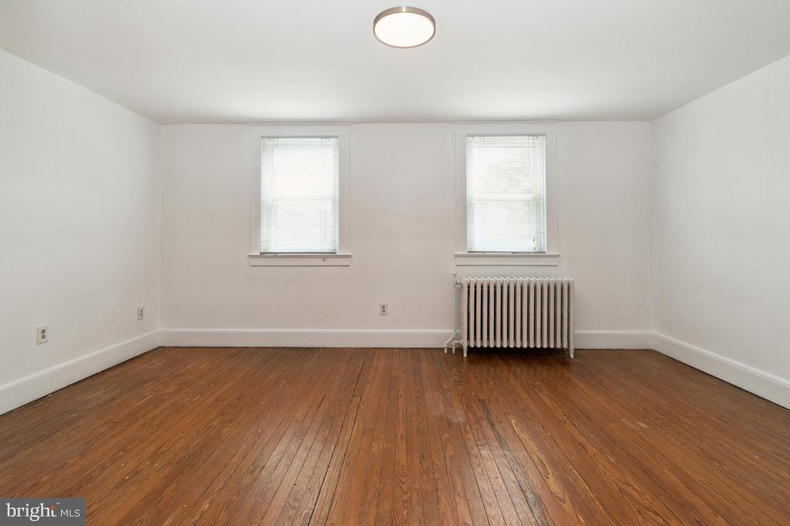 PARKVILLE - Residential Income