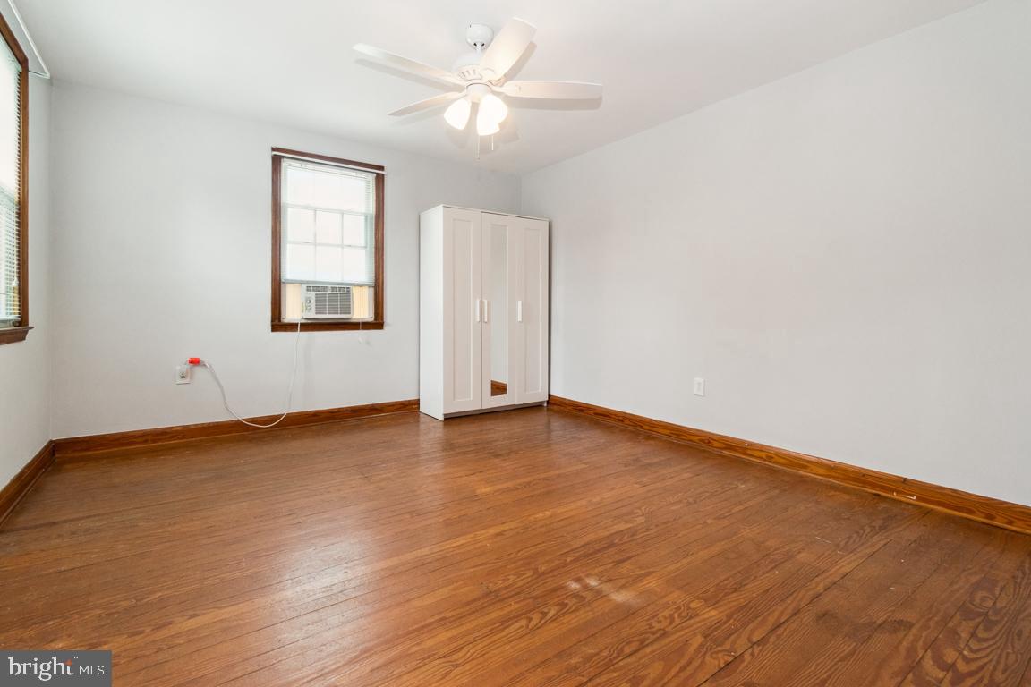 PARKVILLE - Residential Income