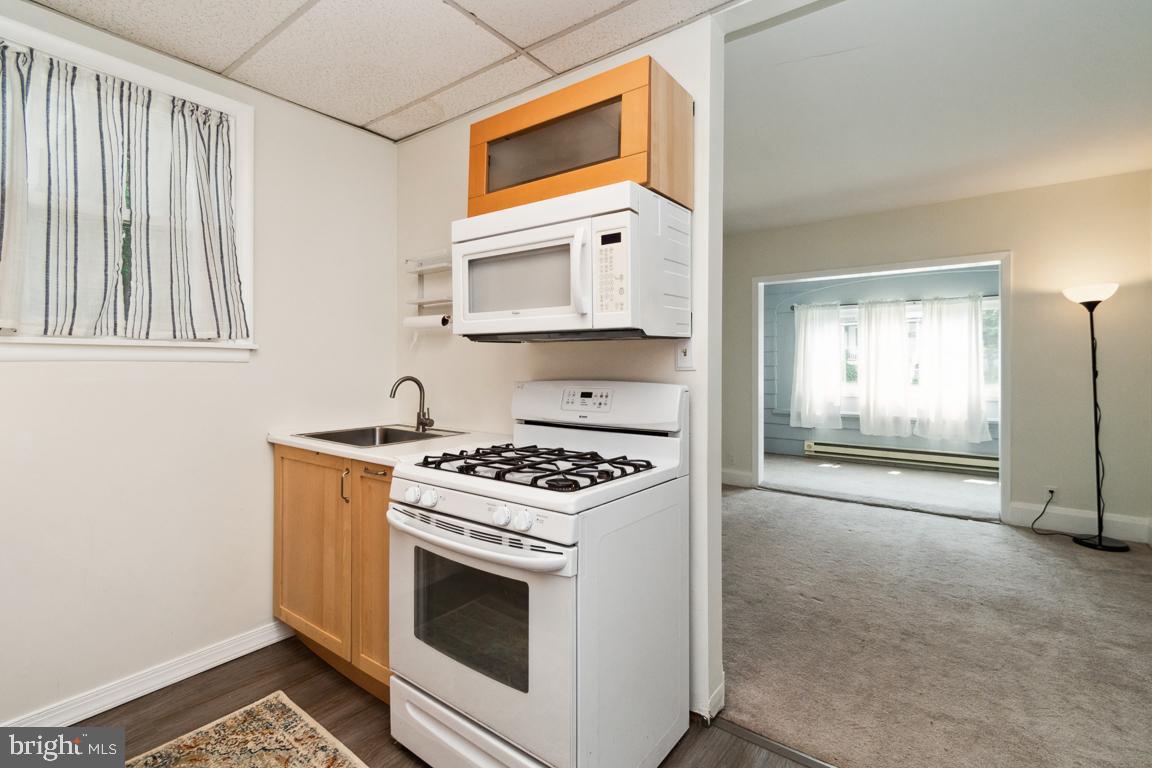 PARKVILLE - Residential Income