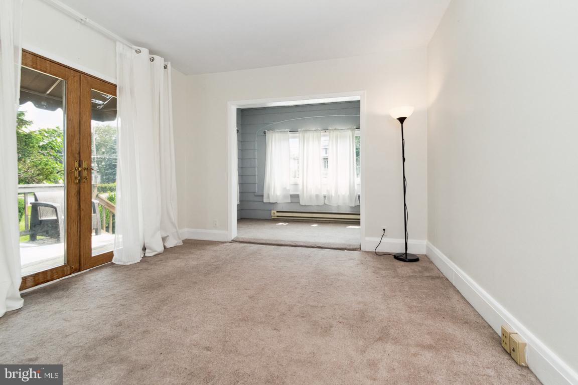 PARKVILLE - Residential Income