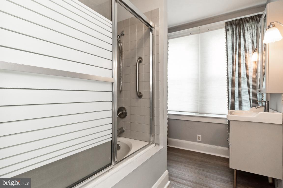 PARKVILLE - Residential Income