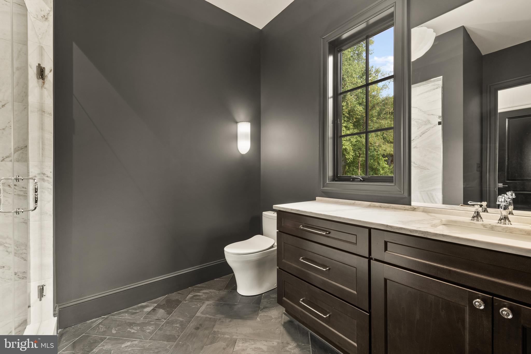 AINSLEY FOREST - Residential