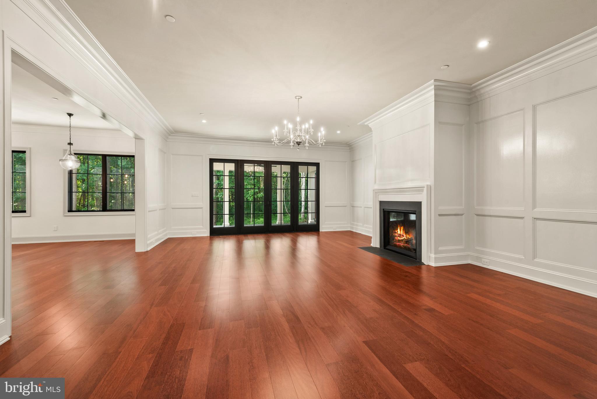 AINSLEY FOREST - Residential