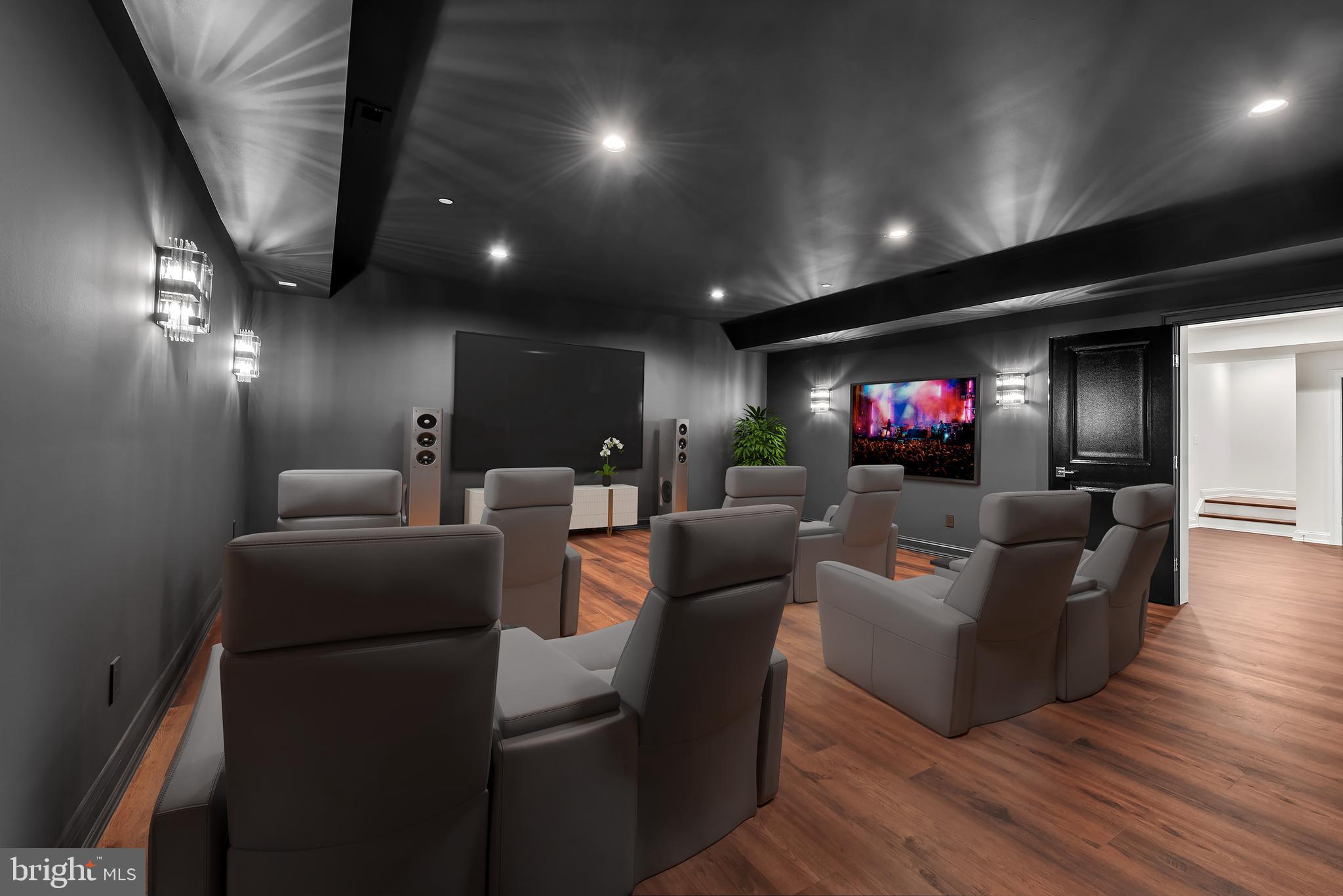 AINSLEY FOREST - Residential