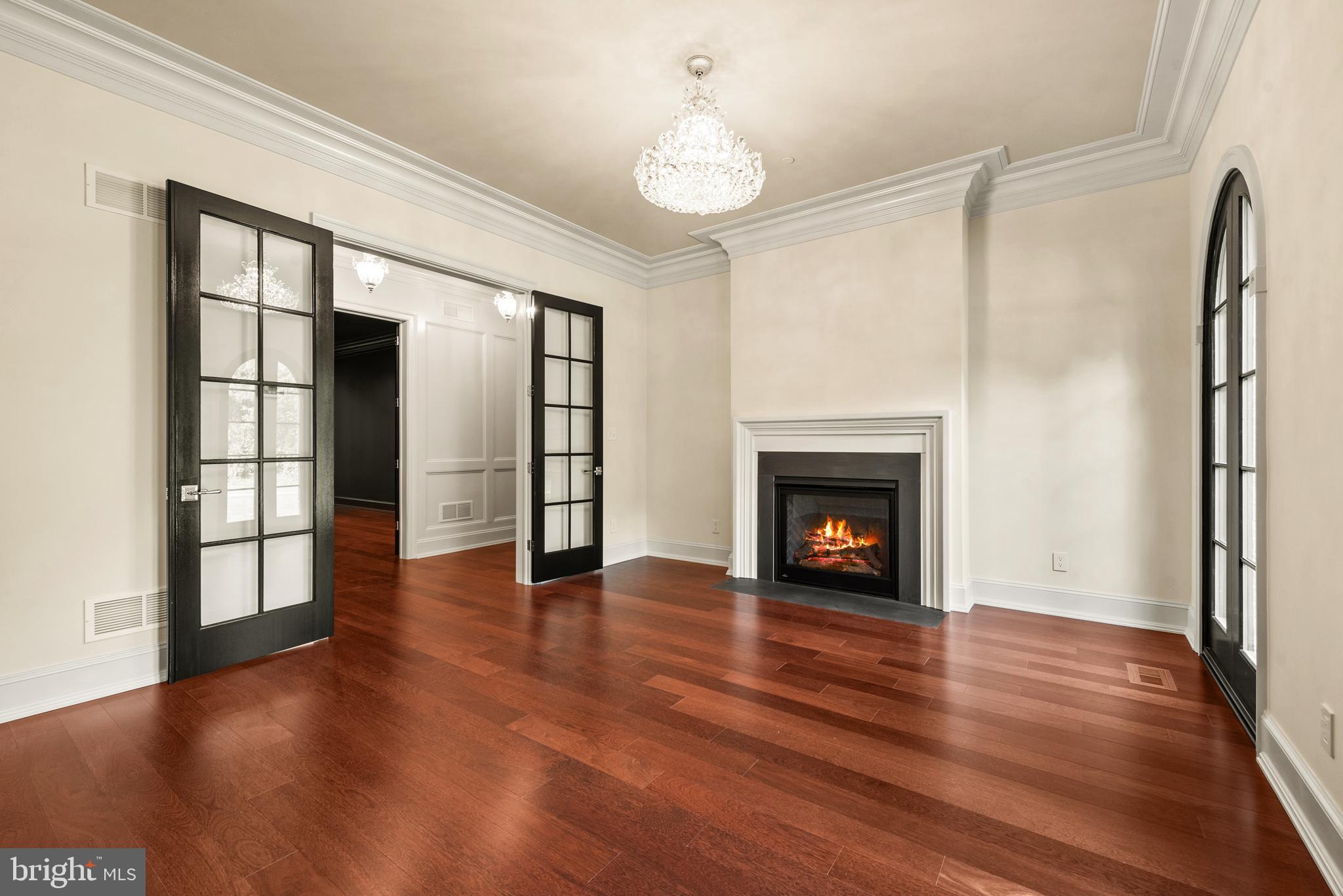 AINSLEY FOREST - Residential