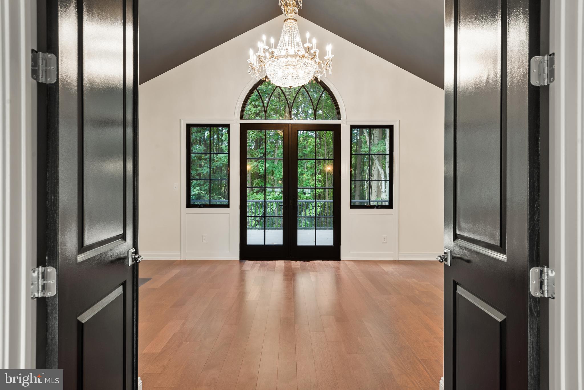 AINSLEY FOREST - Residential