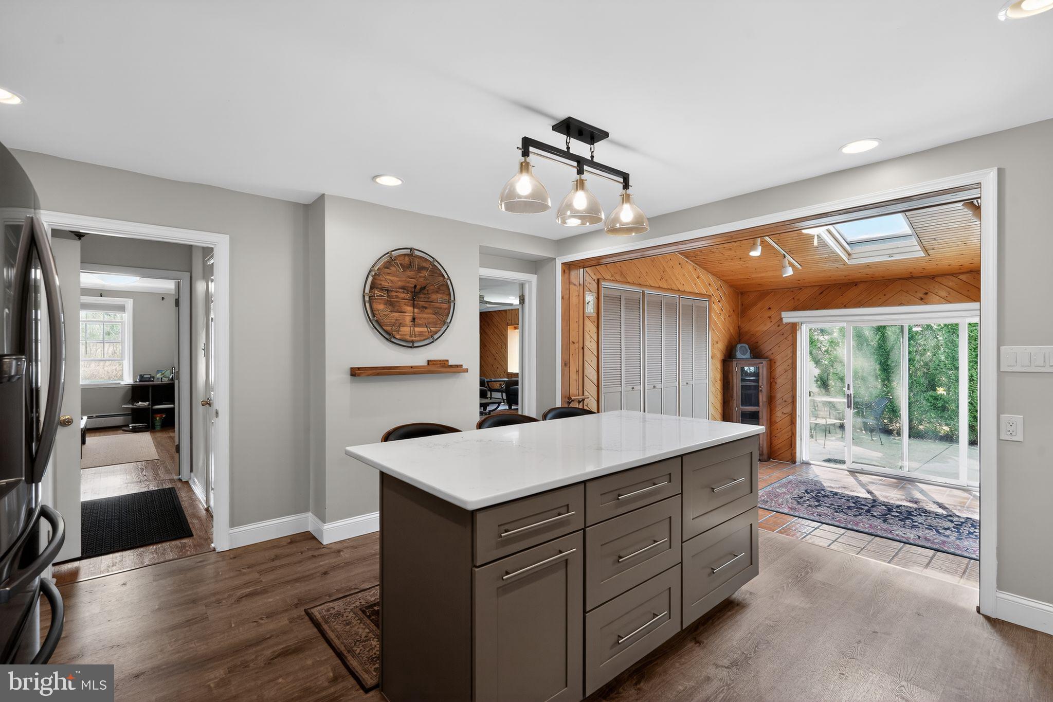 JENKINTOWN - Residential