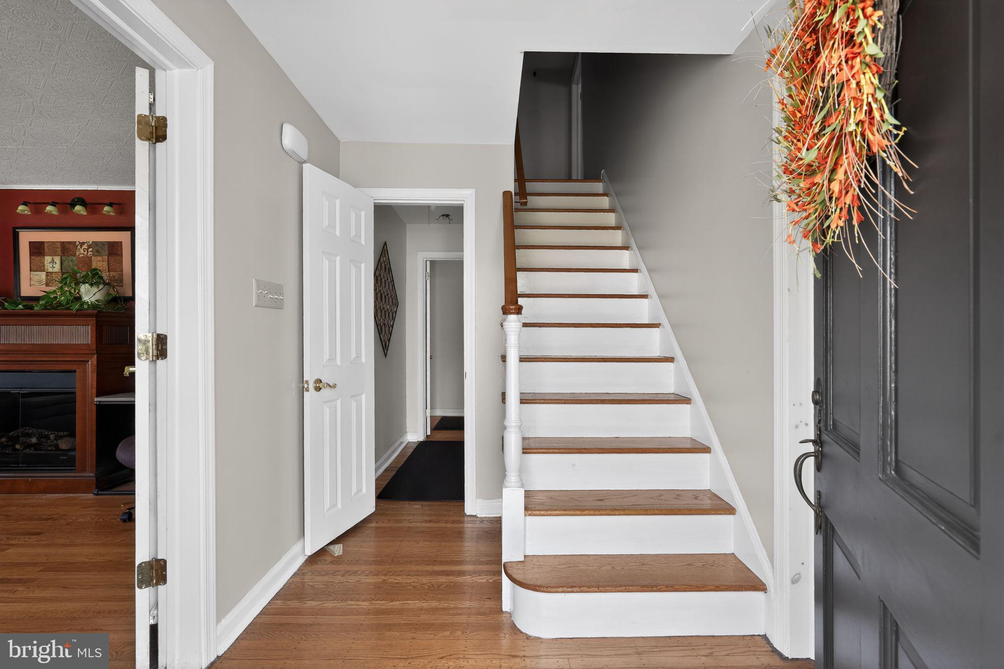 JENKINTOWN - Residential