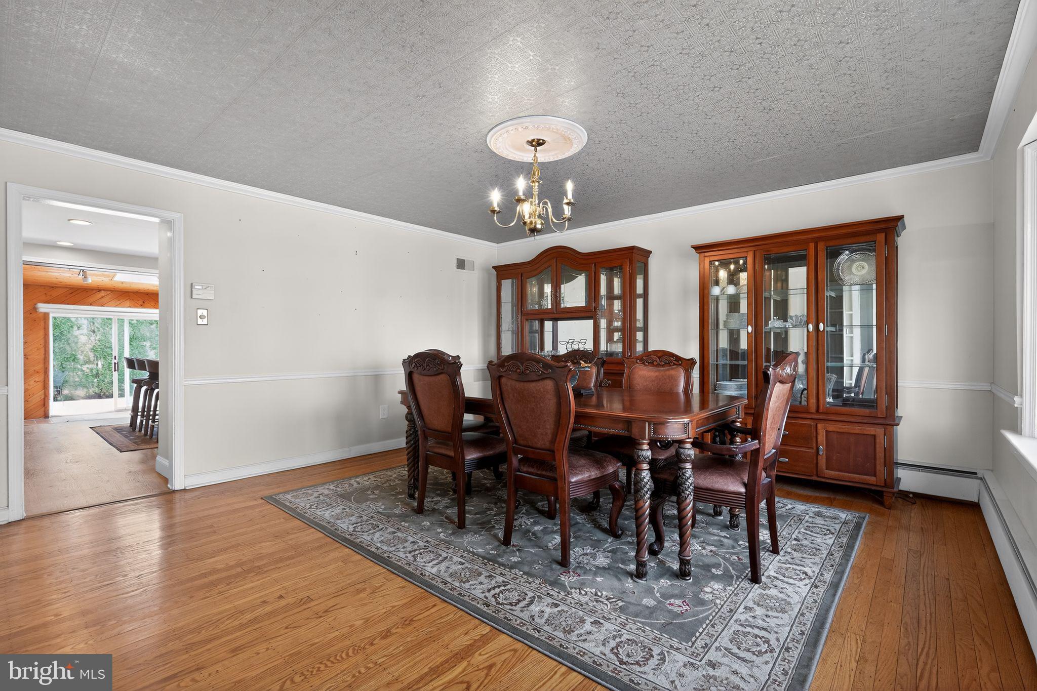 JENKINTOWN - Residential