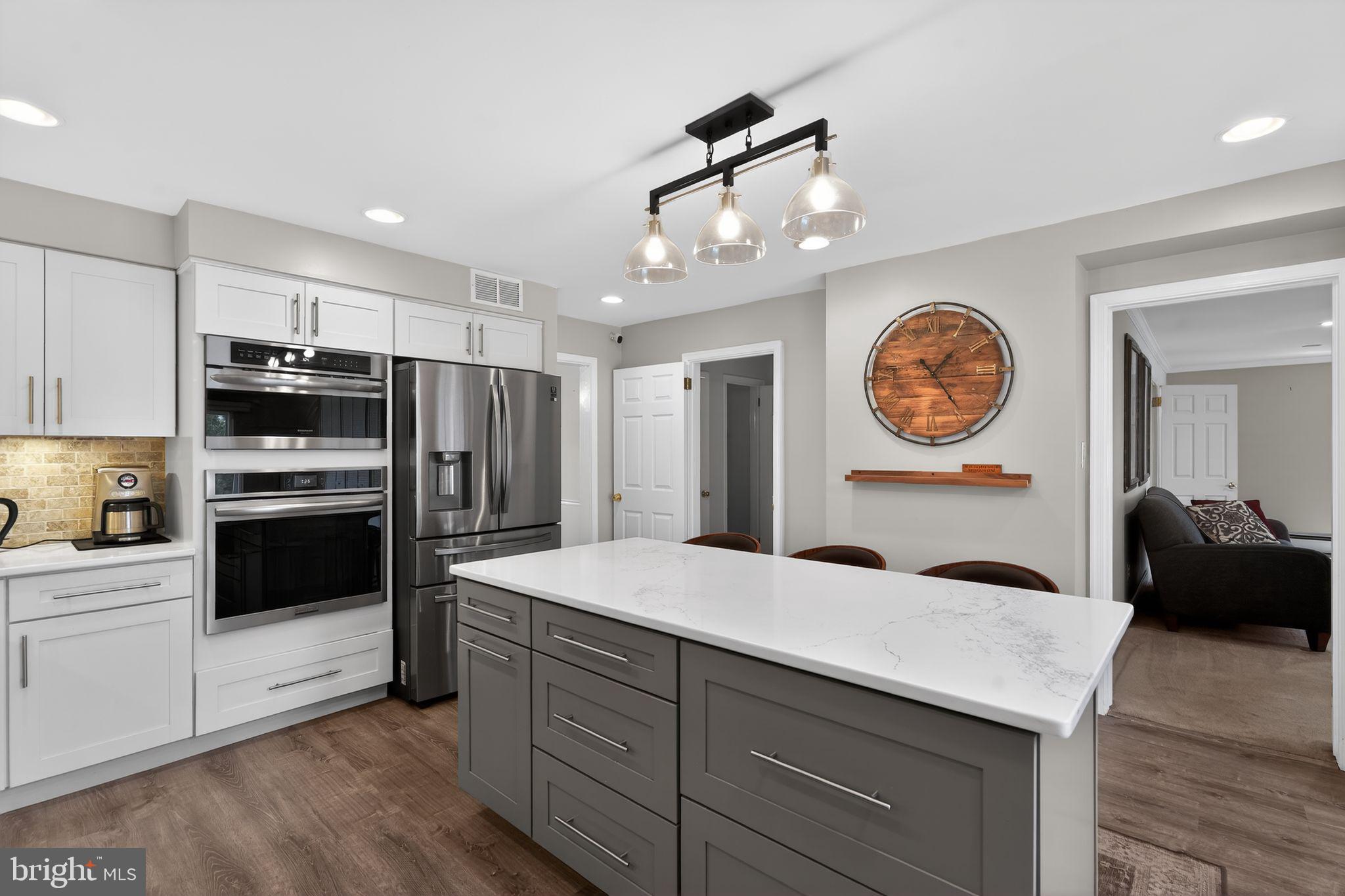 JENKINTOWN - Residential