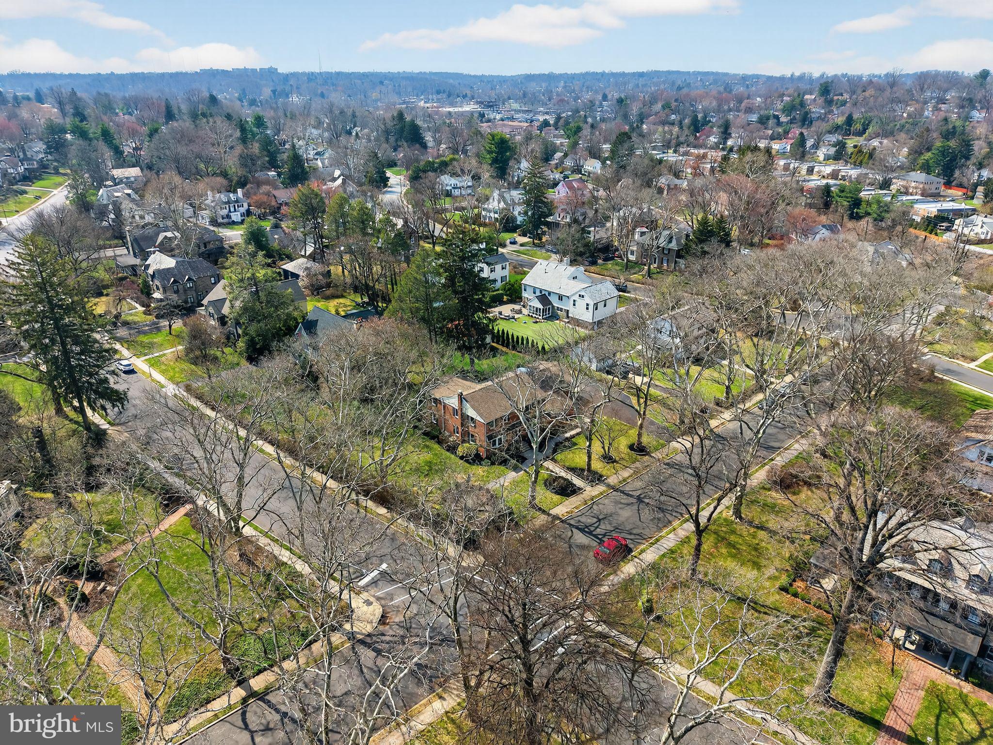 JENKINTOWN - Residential