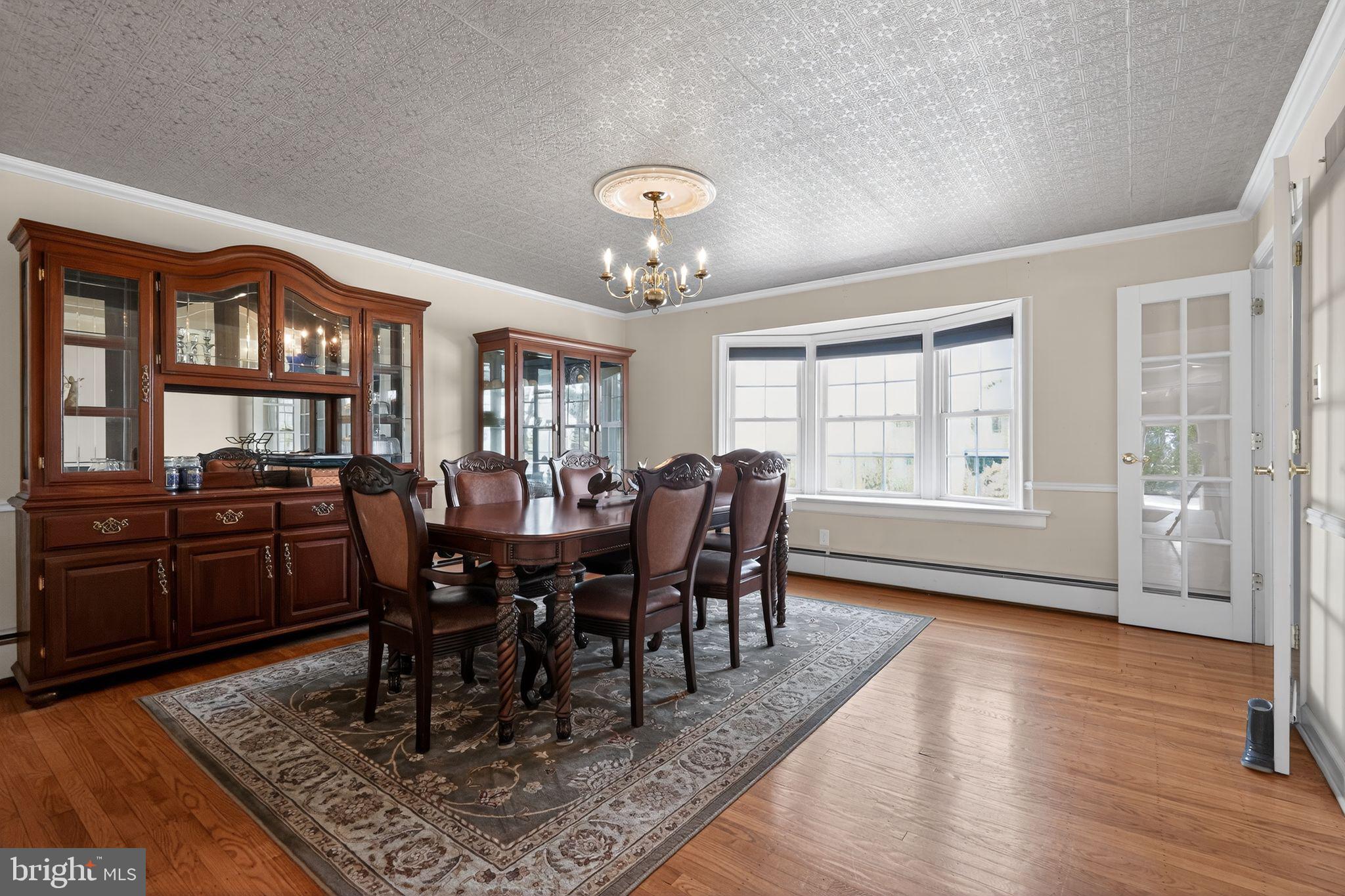 JENKINTOWN - Residential