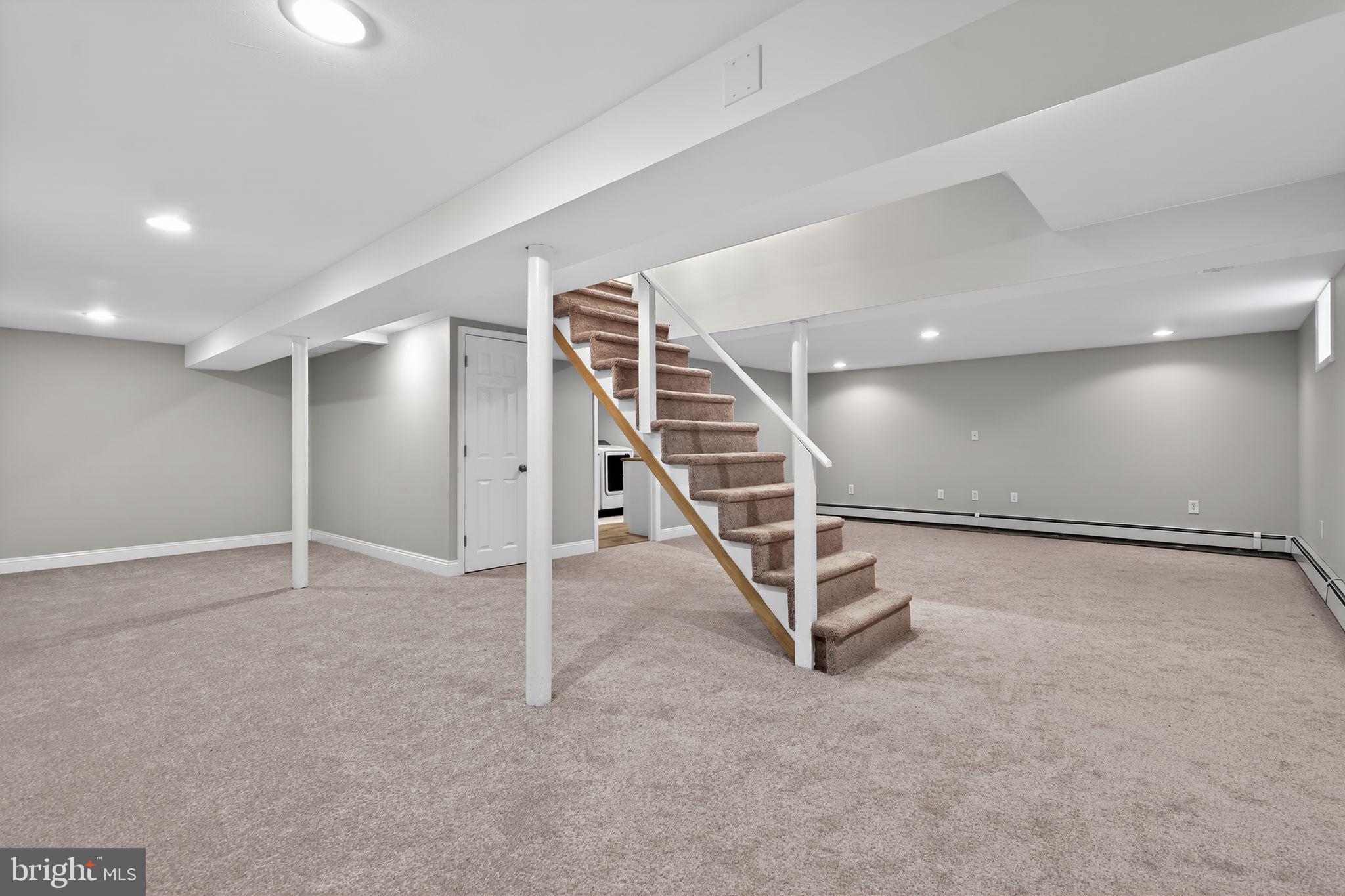 JENKINTOWN - Residential