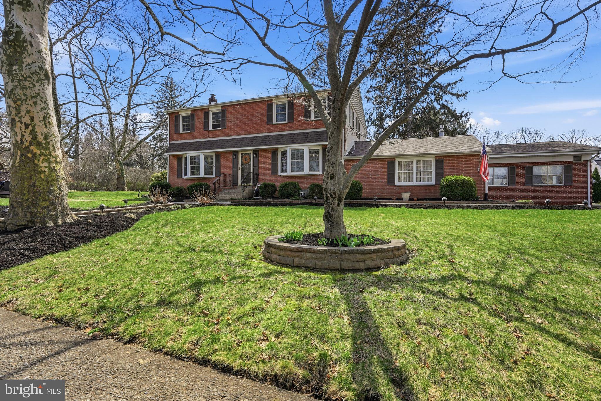 JENKINTOWN - Residential