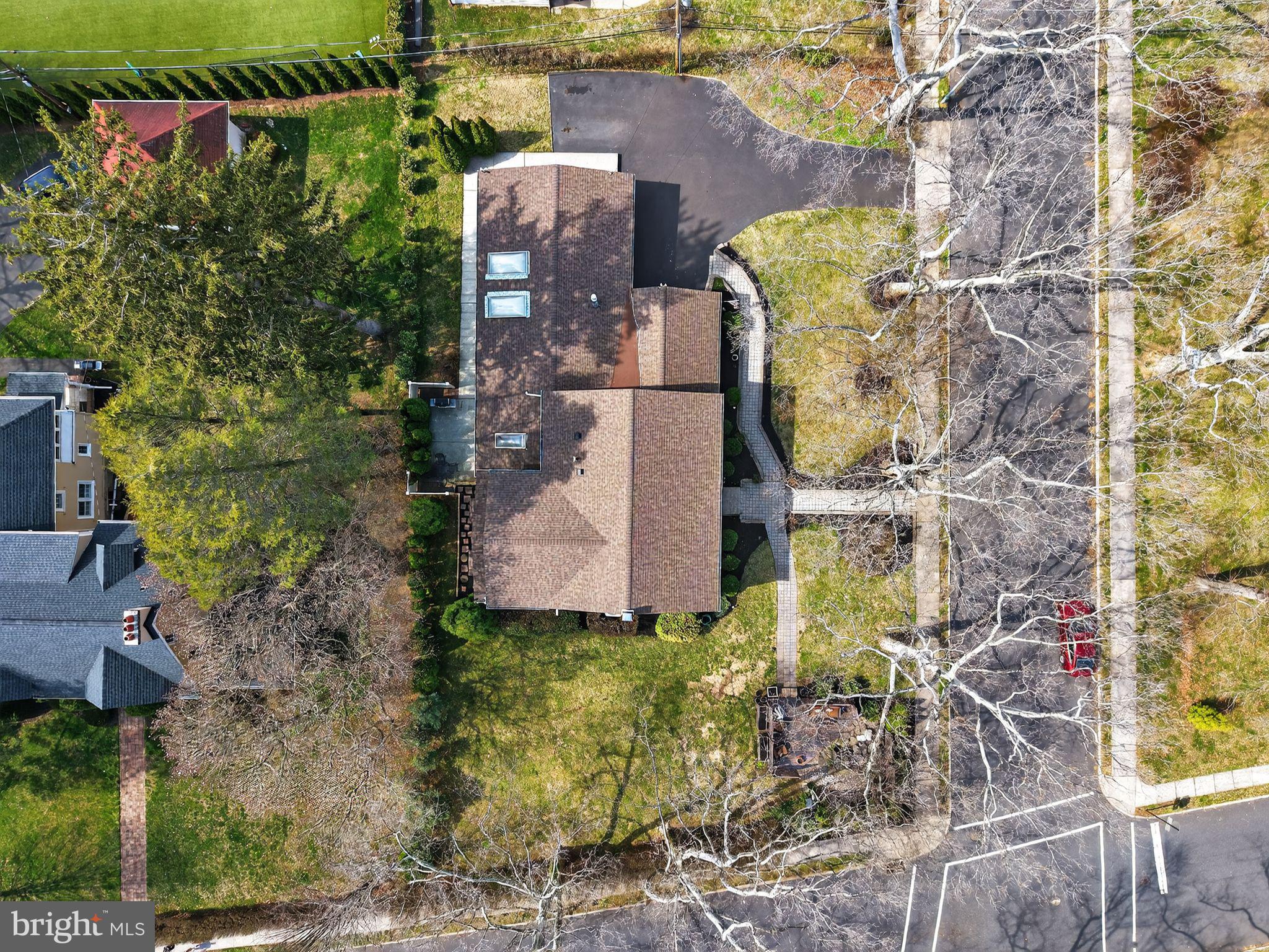 JENKINTOWN - Residential