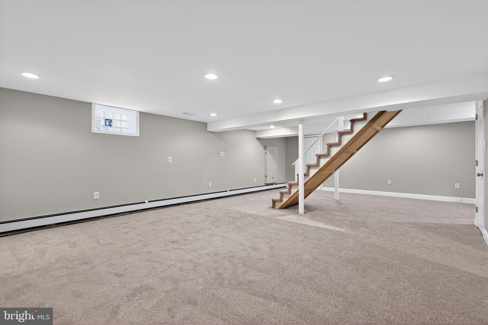 JENKINTOWN - Residential