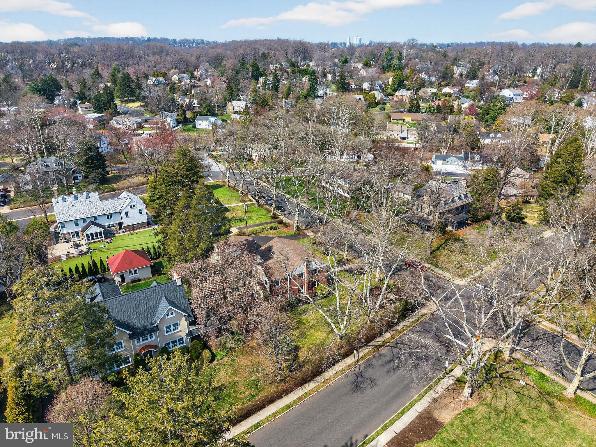 JENKINTOWN - Residential