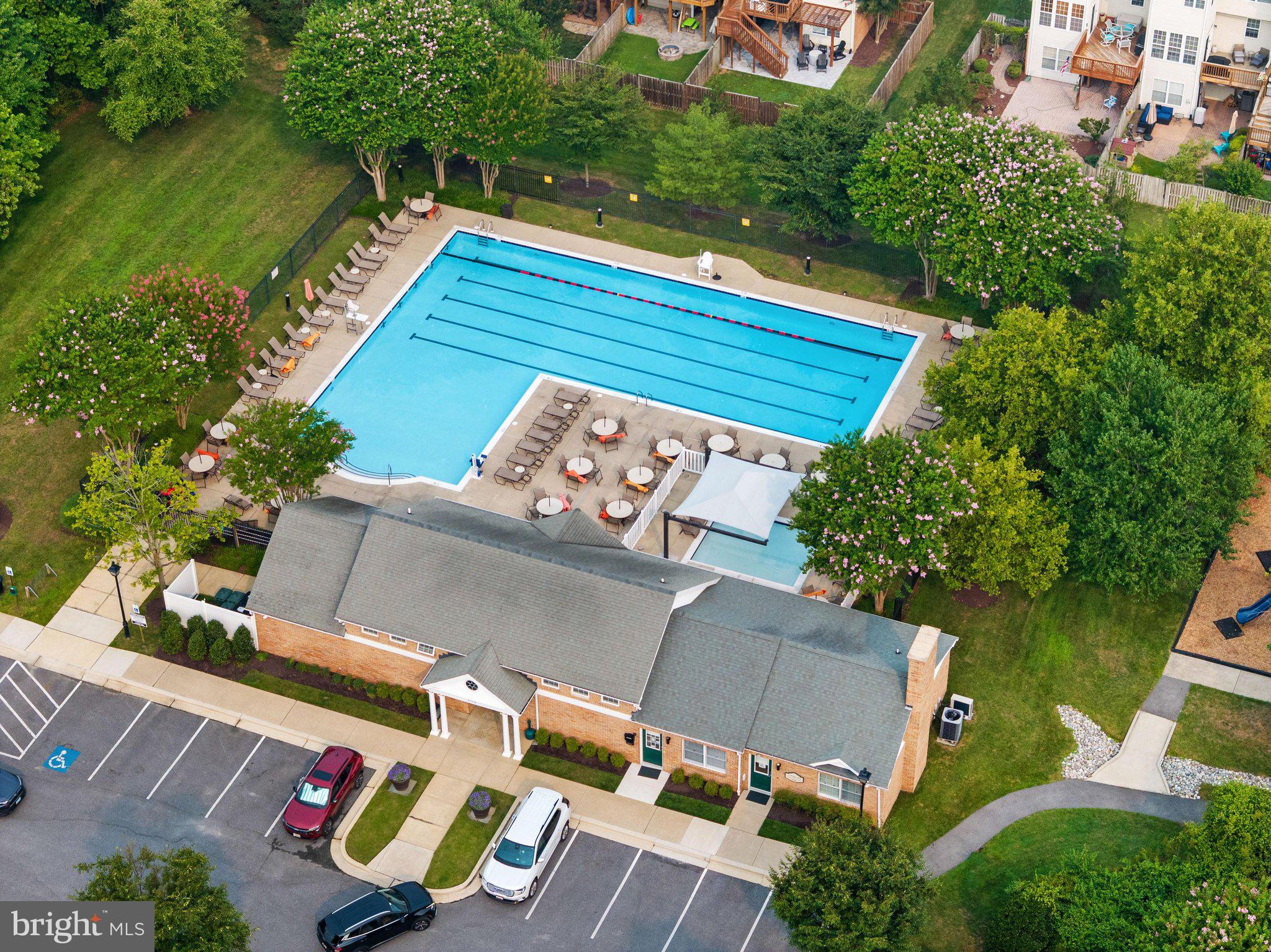 421 HAMLET CLUB DRIVE 305