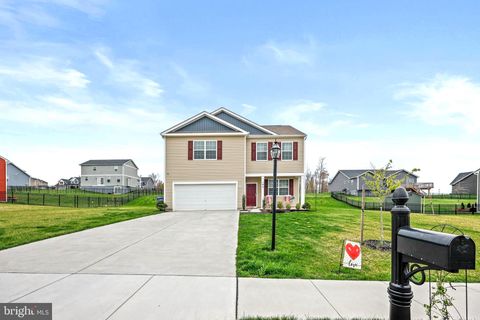 104 KNOBBY HOOK DRIVE HANOVER PA 17331