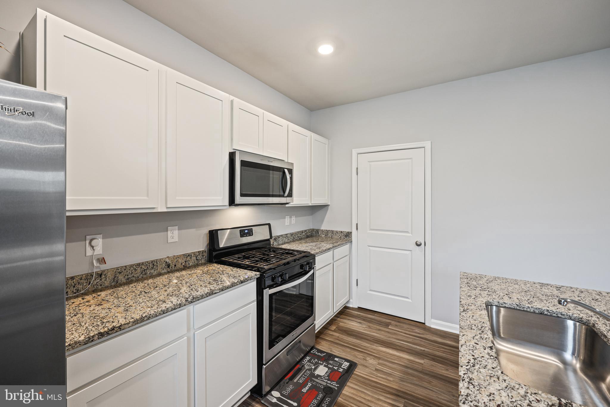 104 KNOBBY HOOK DRIVE