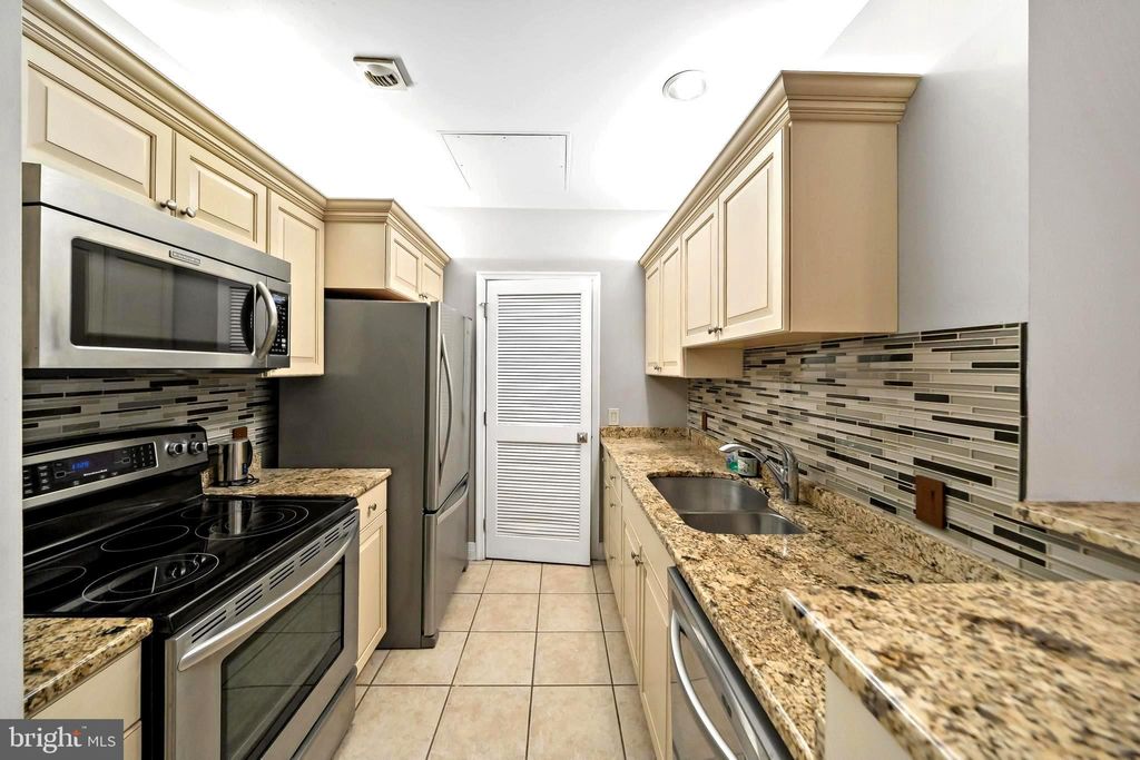 Photo of 1600 Arch Street #1610, PHILADELPHIA, PA 19103 (MLS # PAPH2514160)