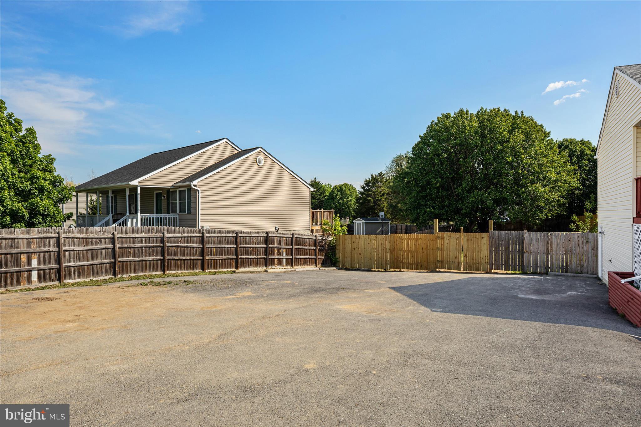 THE MEADOWS AT STRASBURG - Residential