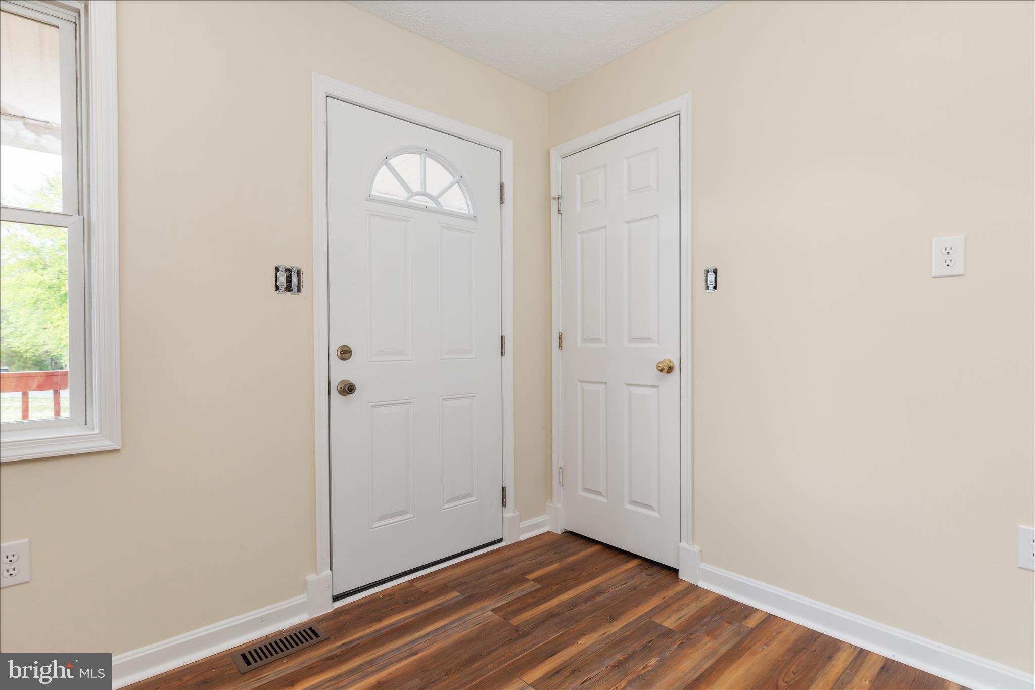 THE MEADOWS AT STRASBURG - Residential