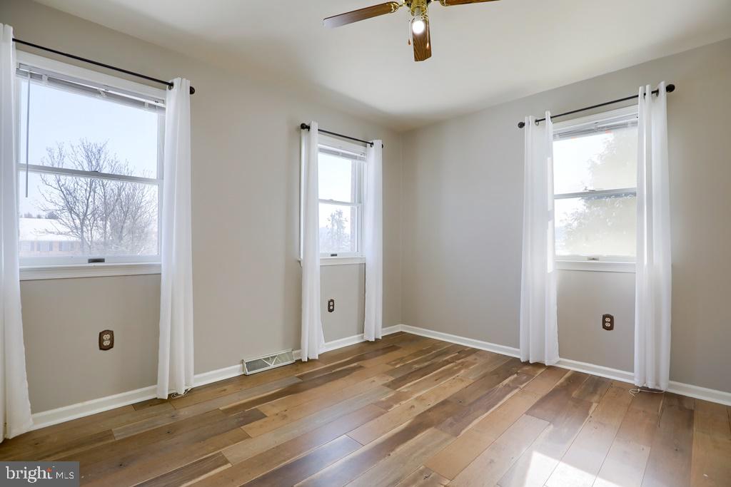 CUSHION PEAK - Residential