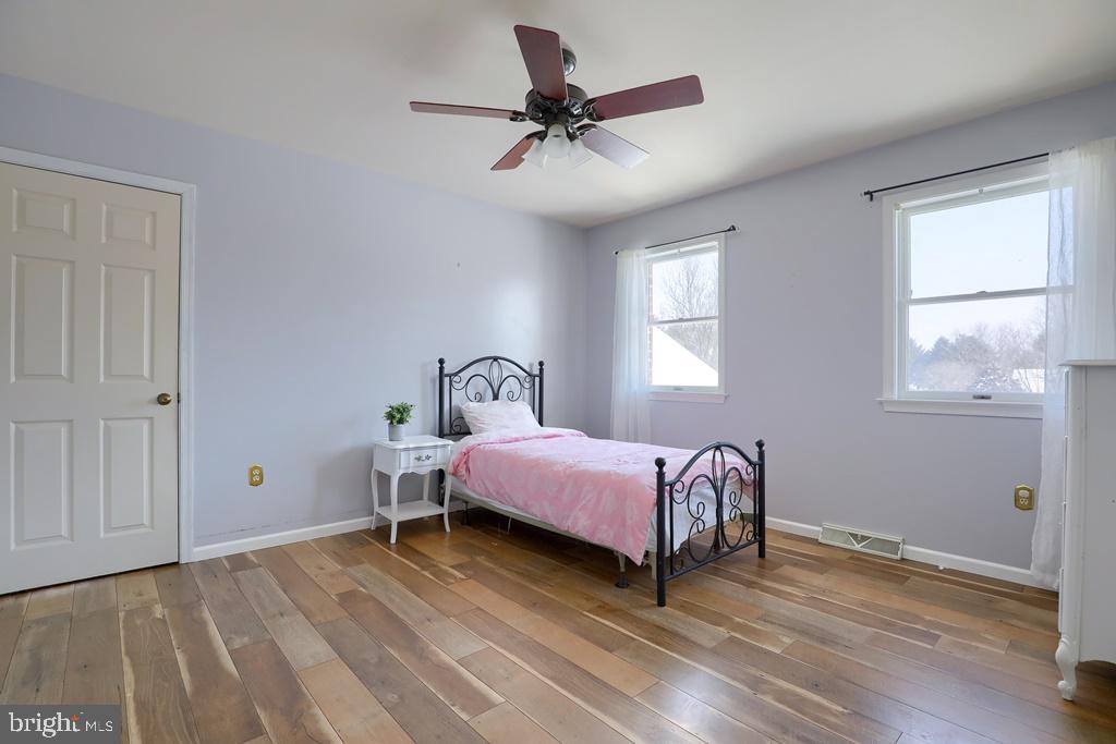 CUSHION PEAK - Residential