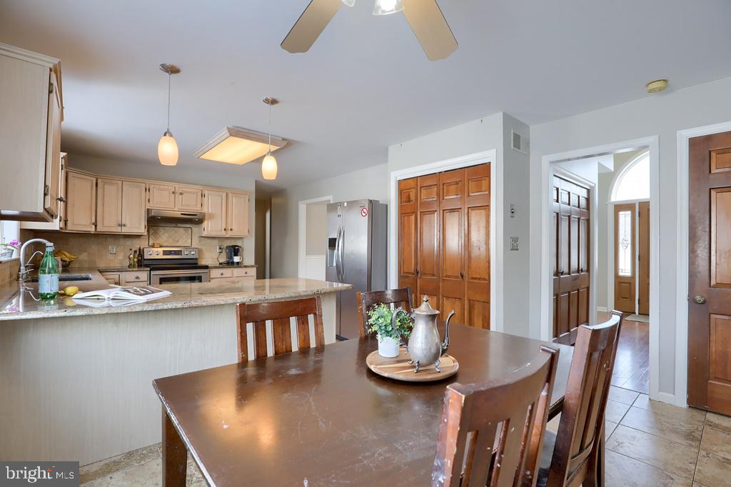 CUSHION PEAK - Residential