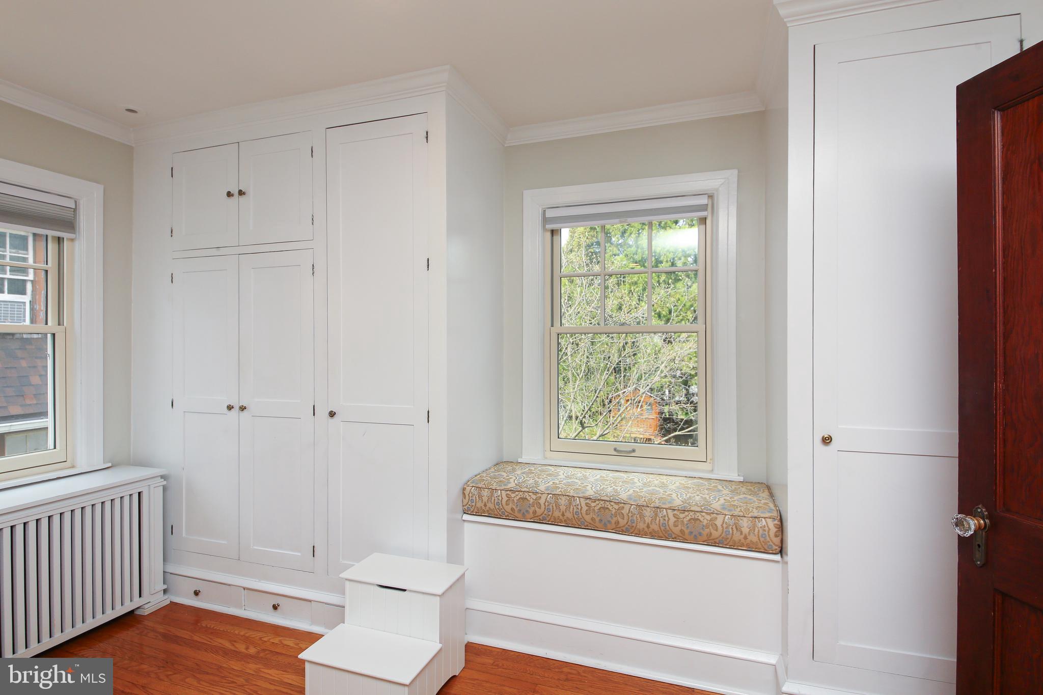 DEEPDALE - Residential