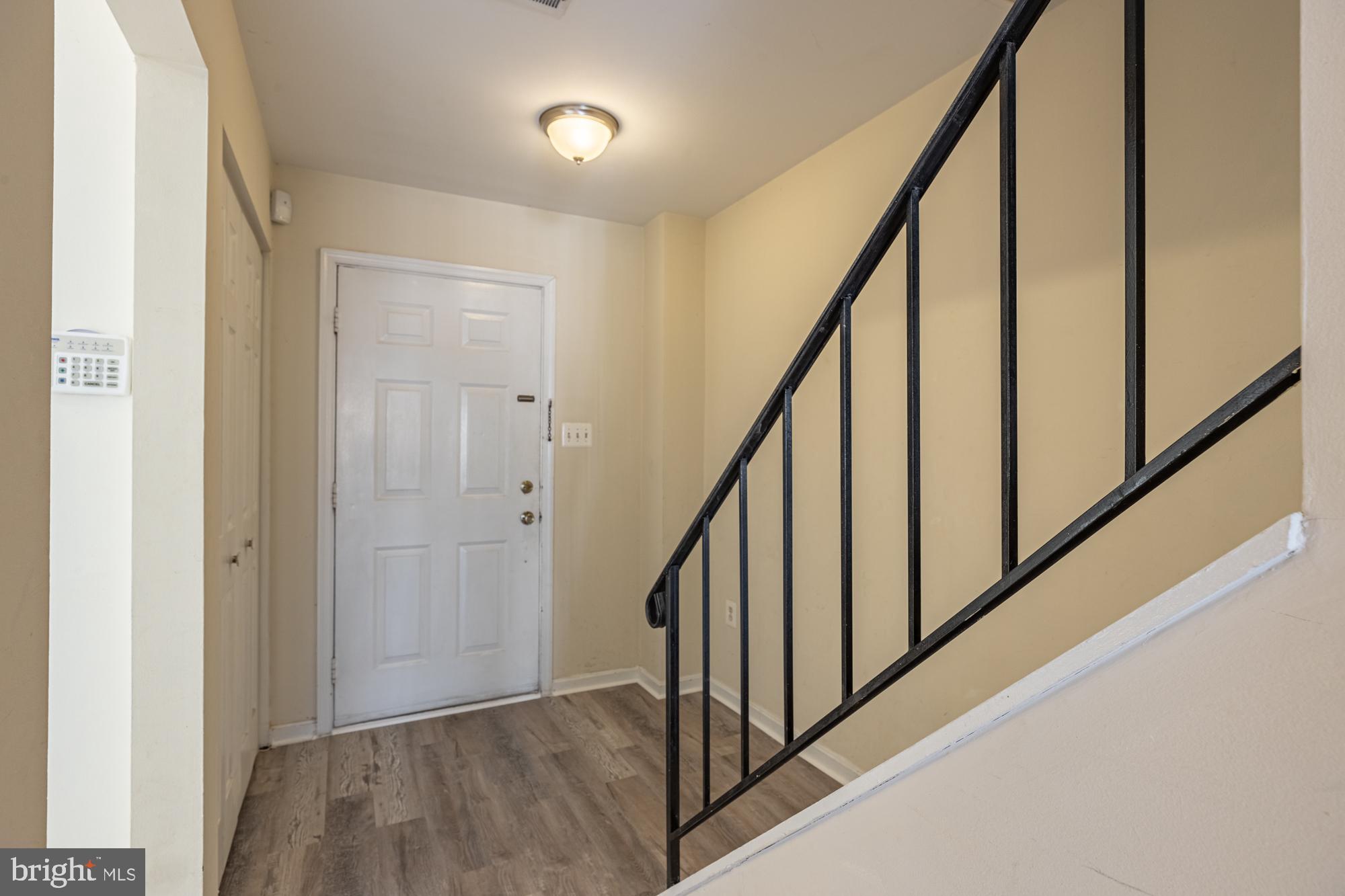 WESTHAMPTON MEWS - Residential Lease