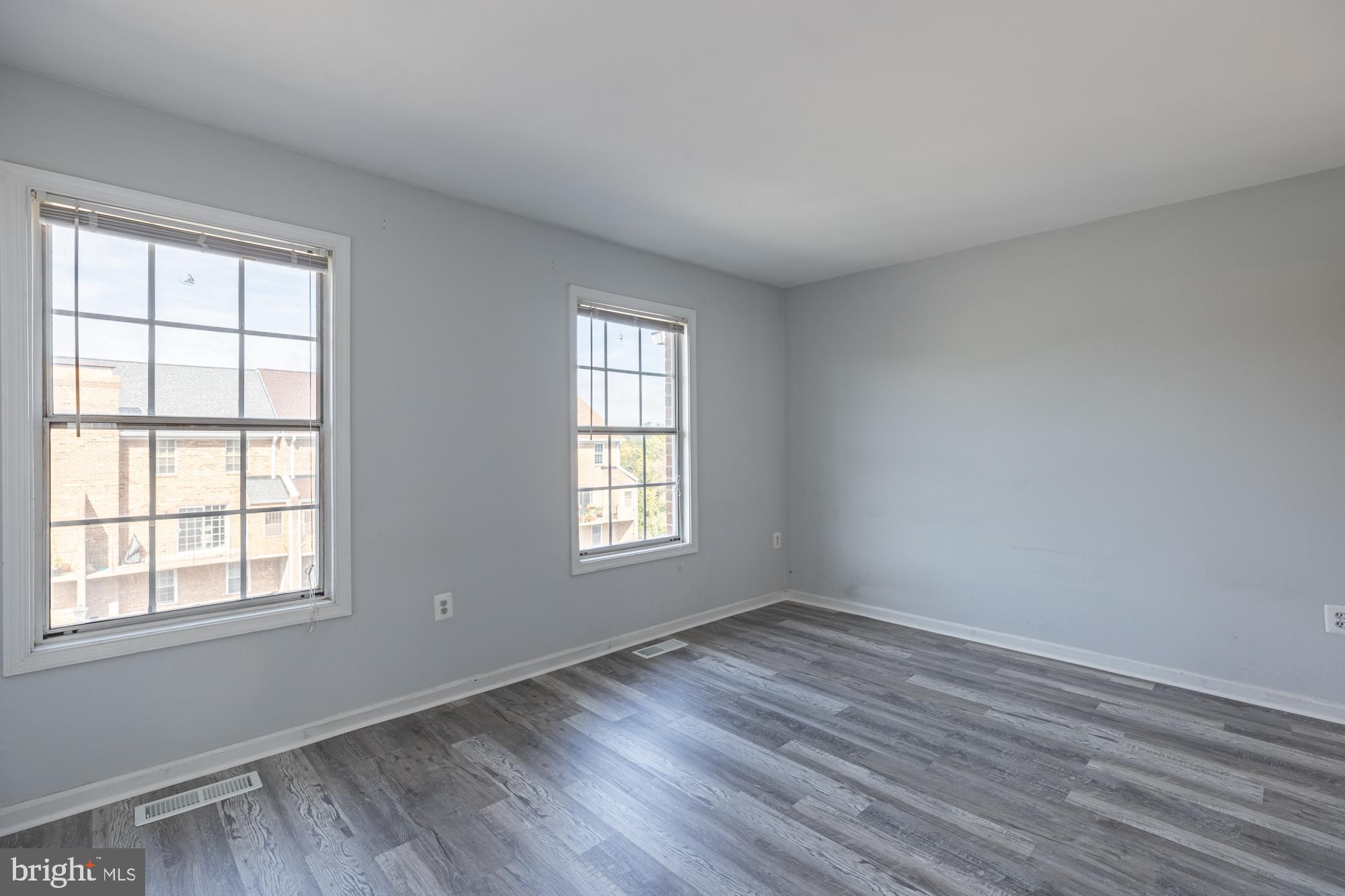 WESTHAMPTON MEWS - Residential Lease