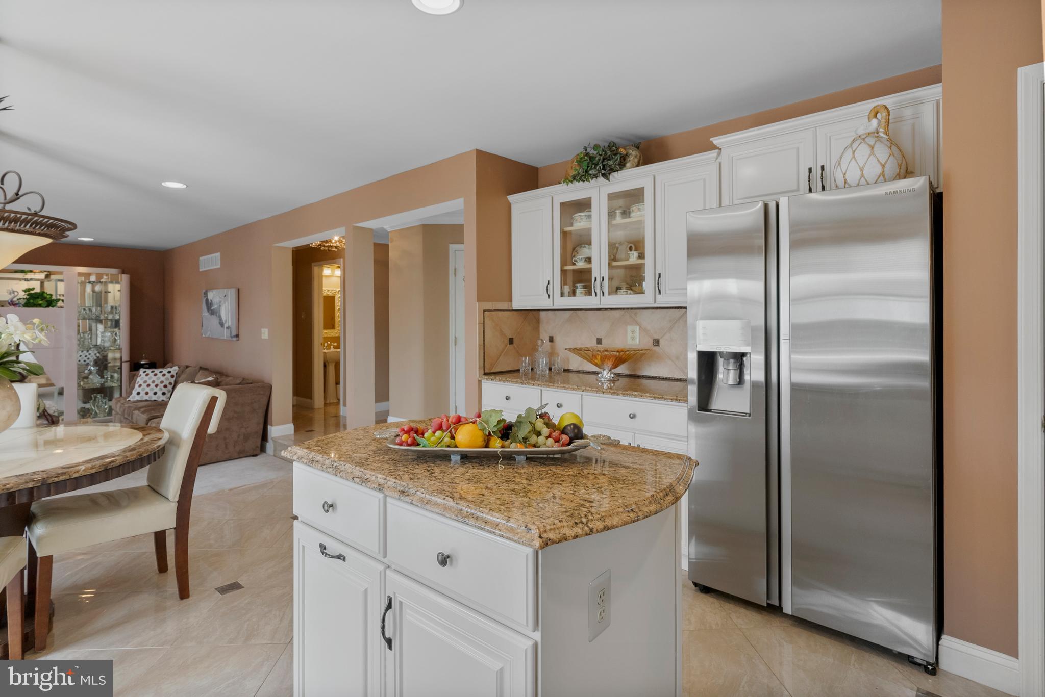 MONTGOMERY OAKS - Residential