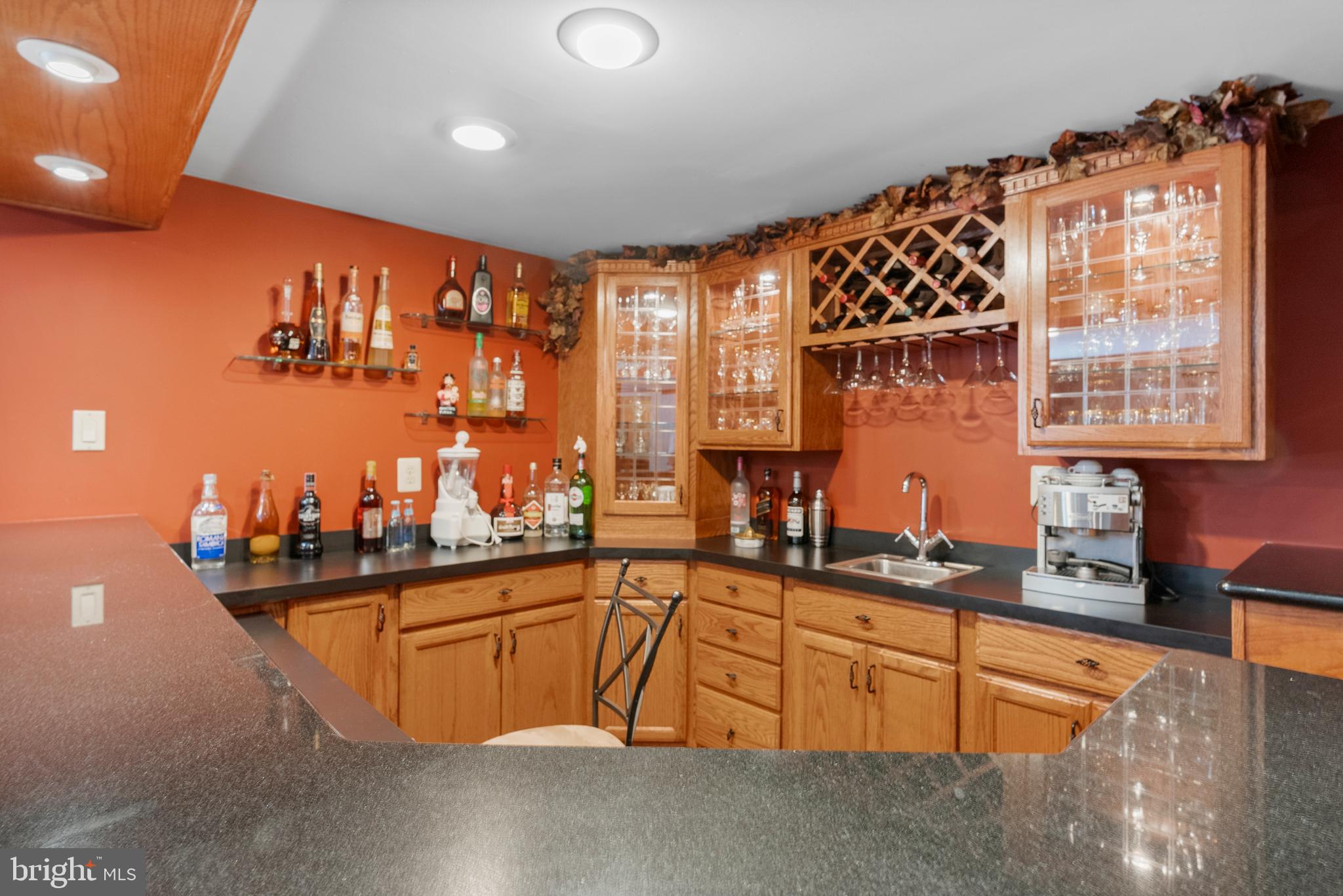 MONTGOMERY OAKS - Residential