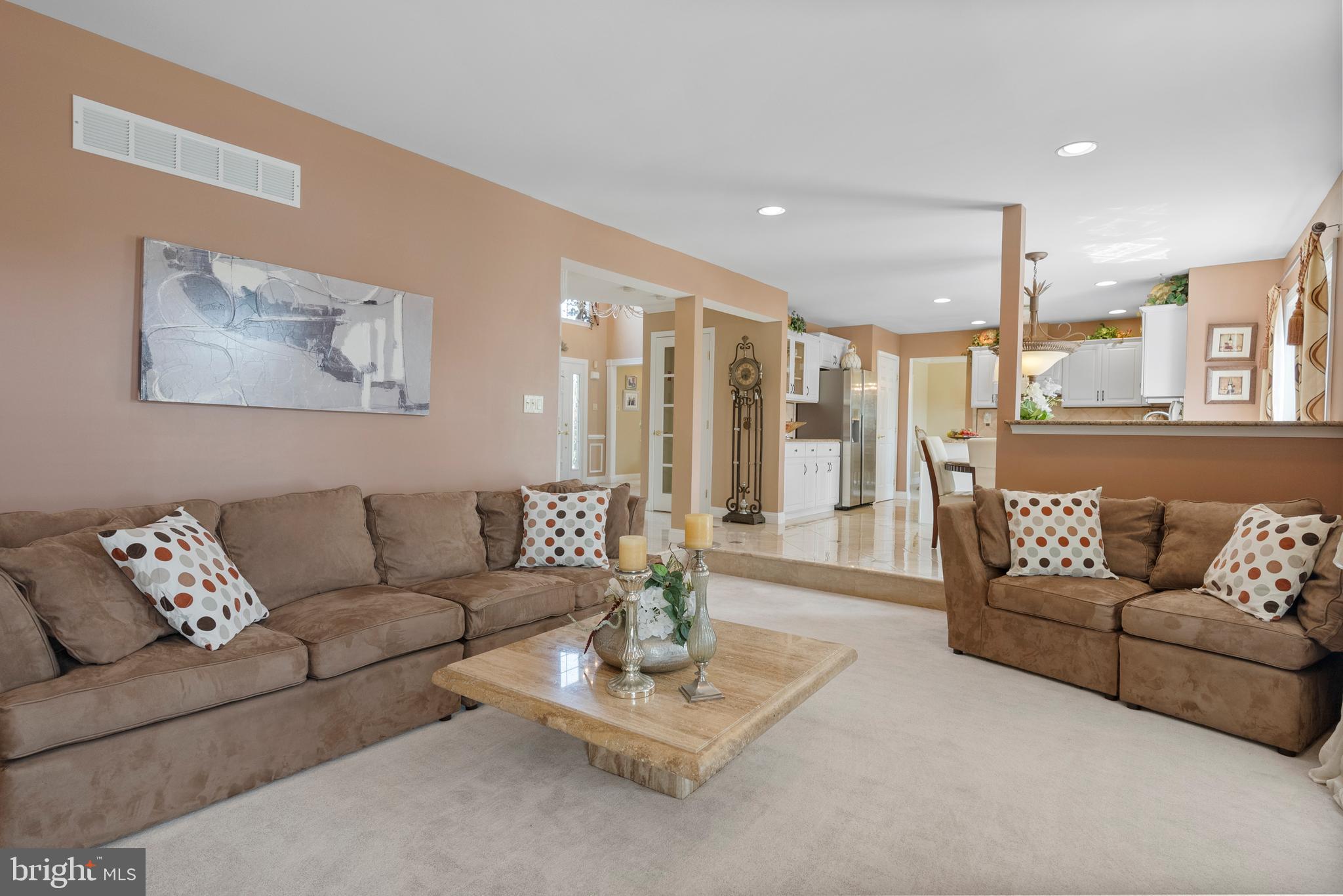 MONTGOMERY OAKS - Residential