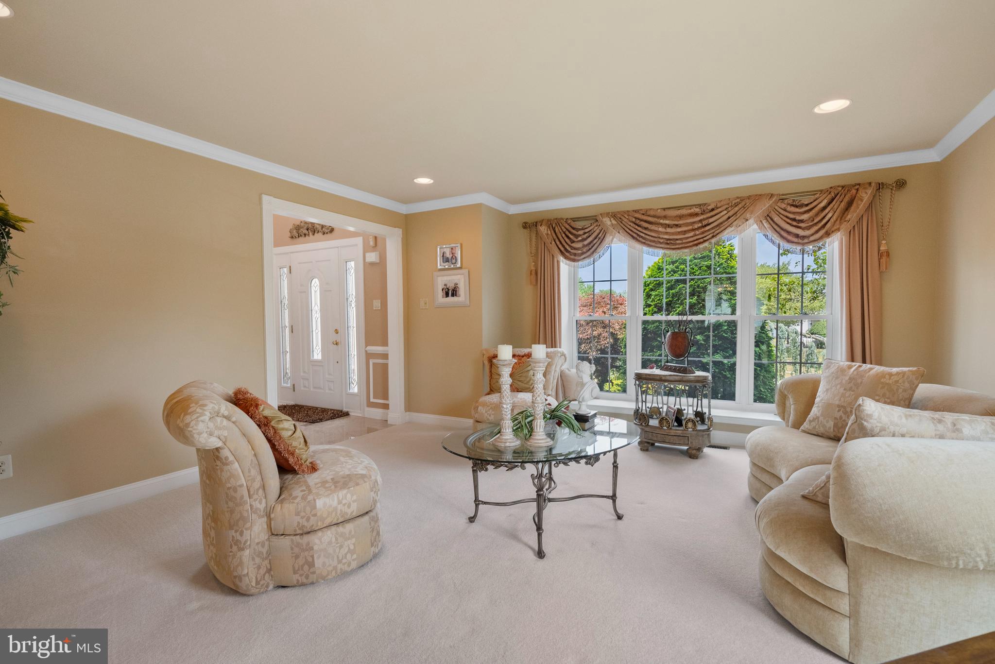 MONTGOMERY OAKS - Residential