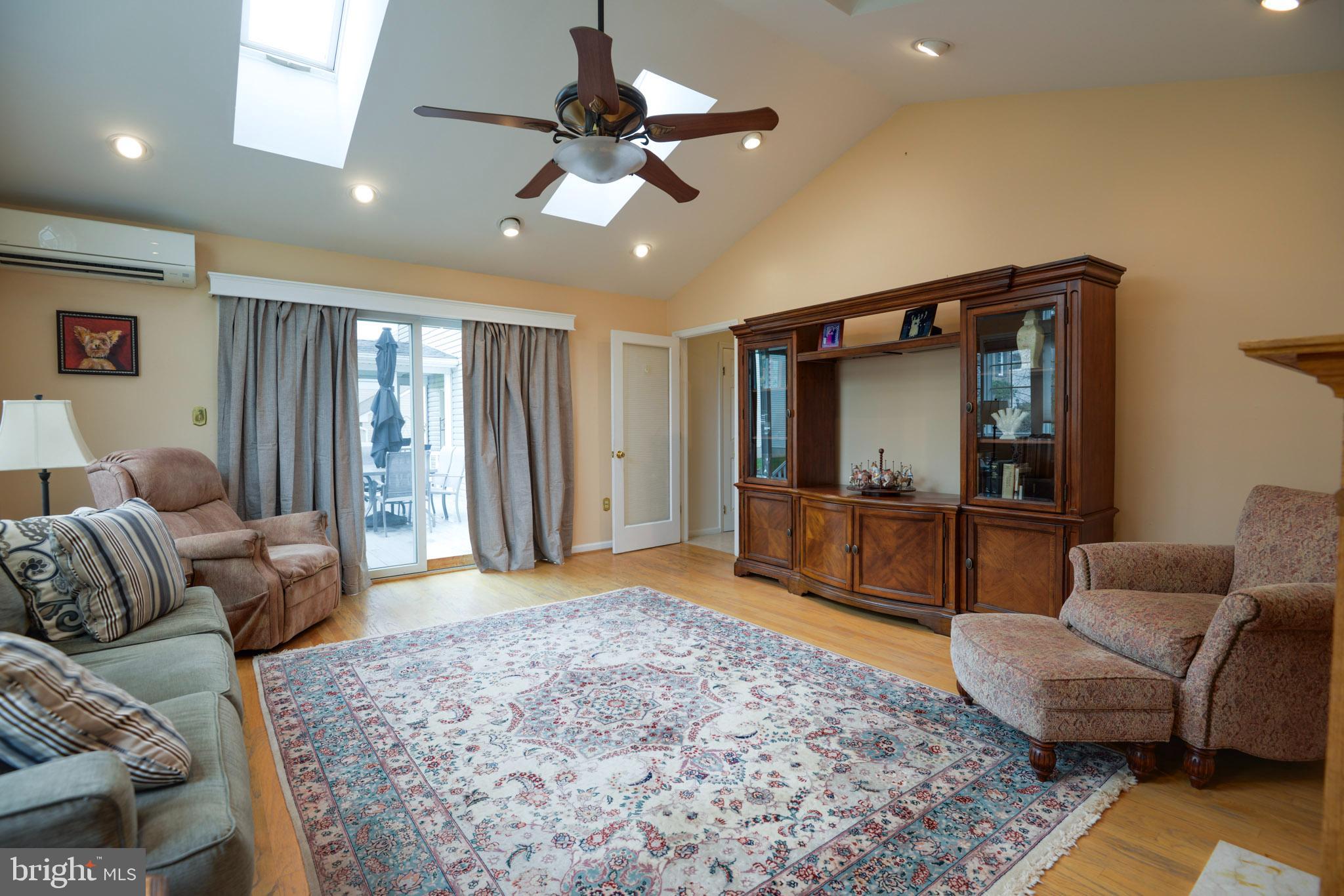 CHARTWELL - Residential