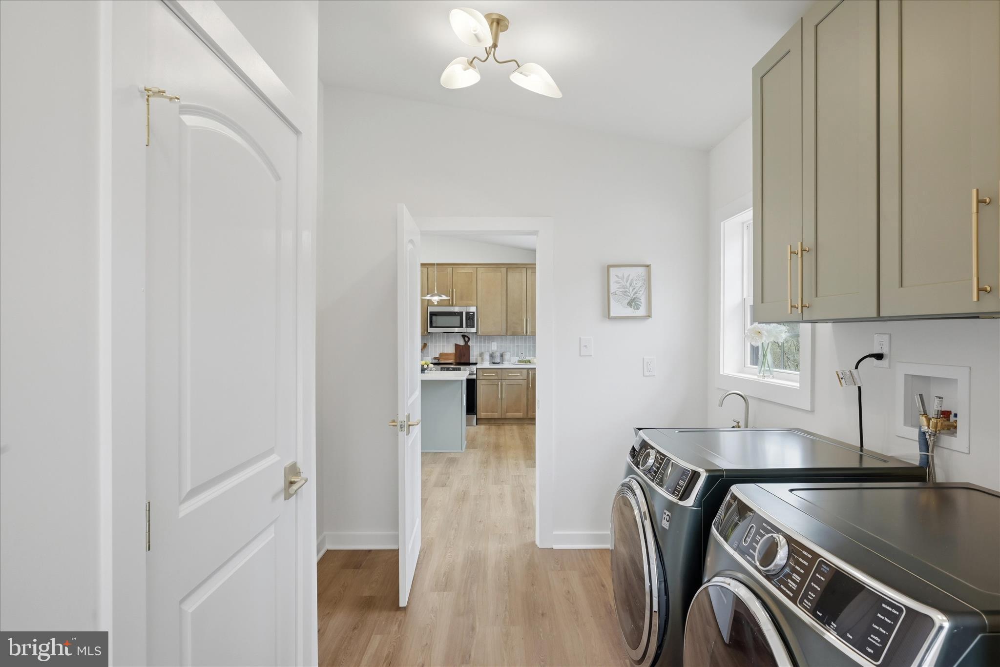 RIVER VIEW PARK - Residential