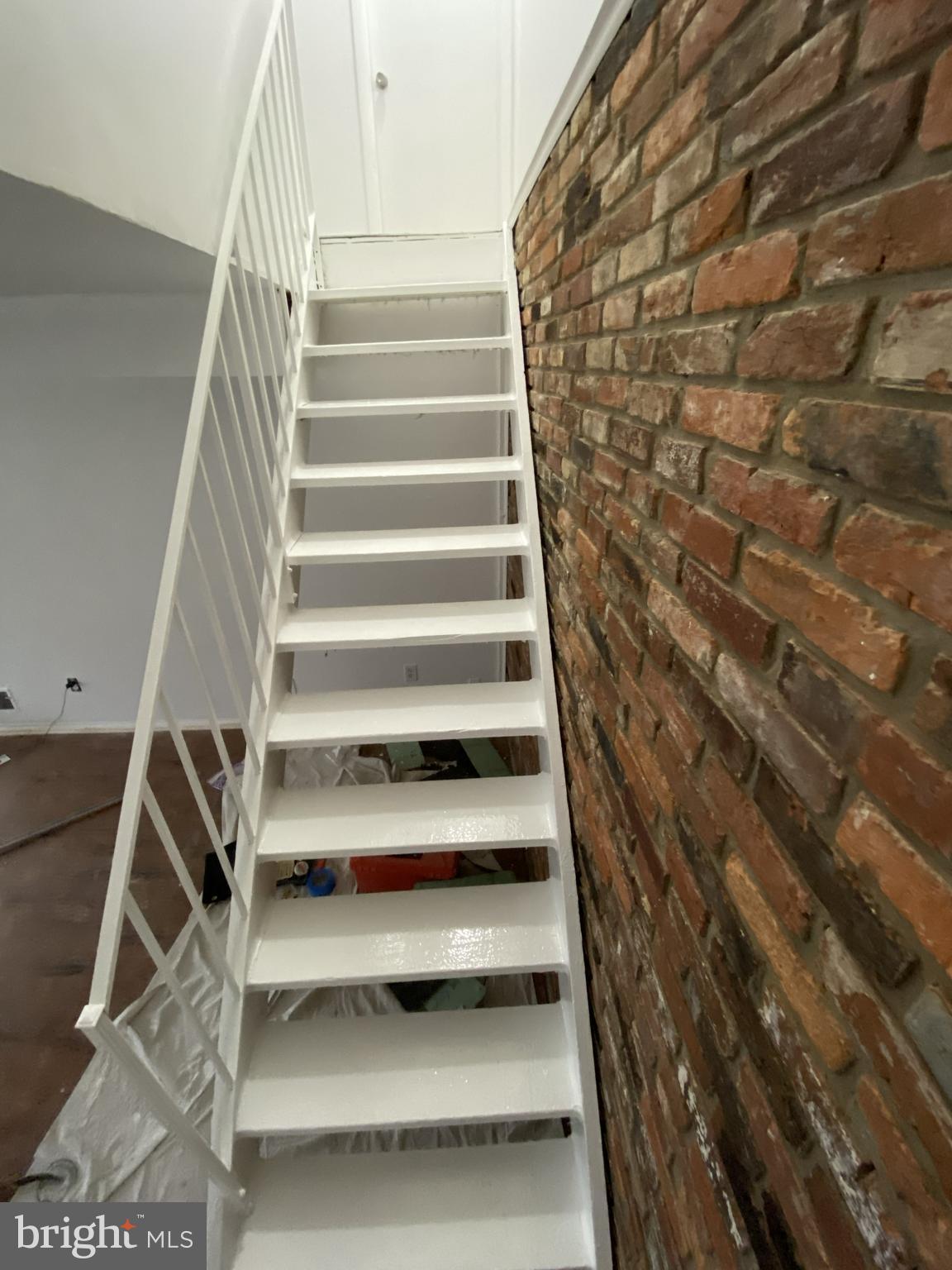 HARFORD COMMONS - Residential Lease