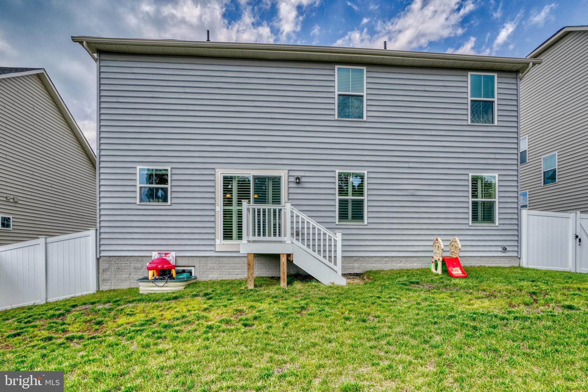 MAGNESS MILL - Residential