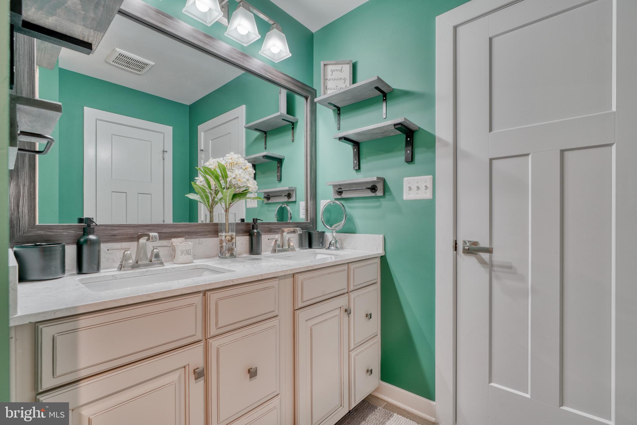 MAGNESS MILL - Residential