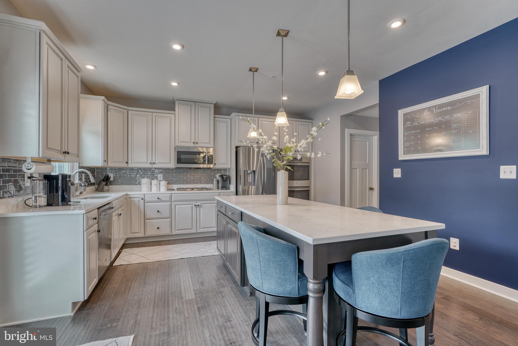 MAGNESS MILL - Residential