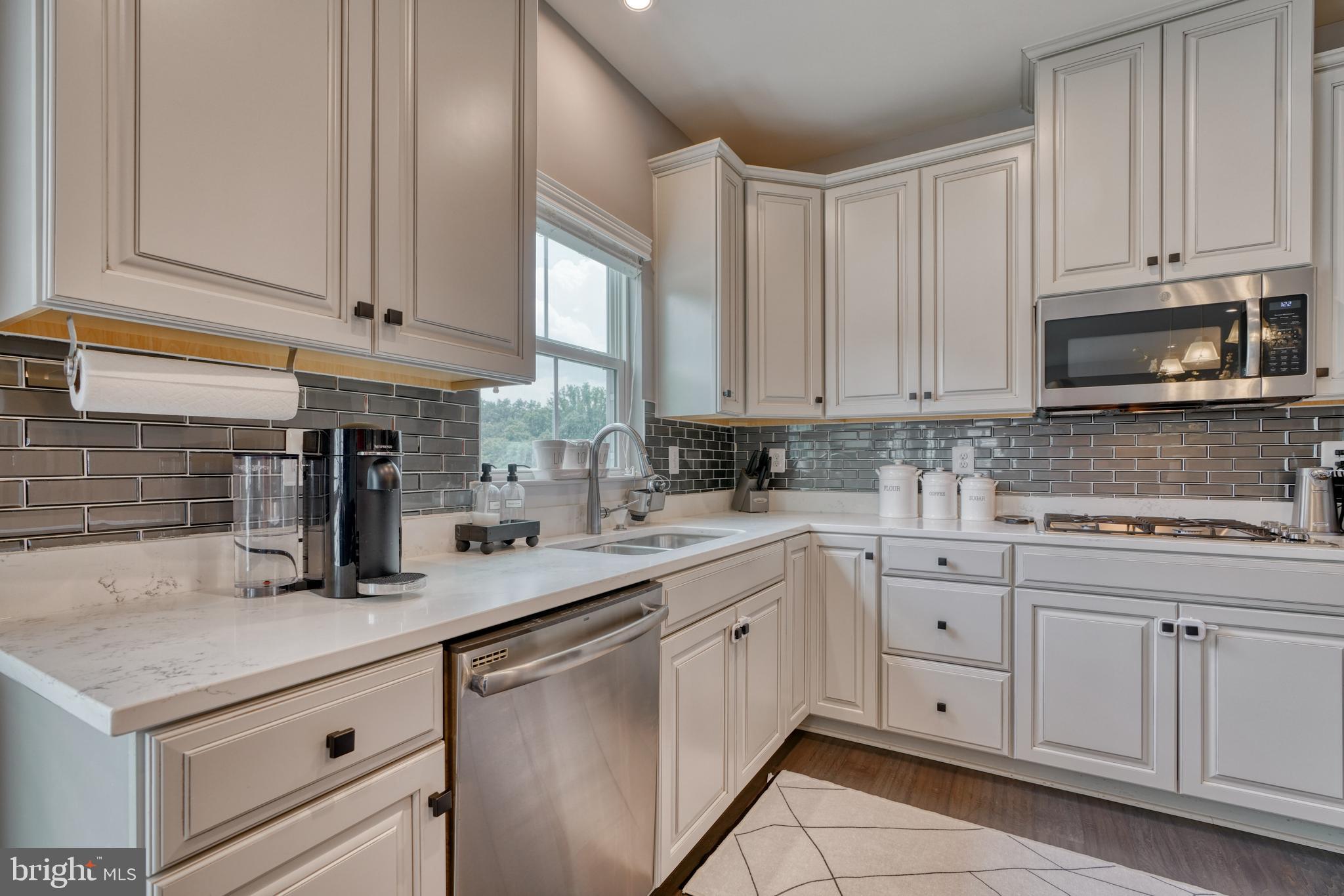 MAGNESS MILL - Residential